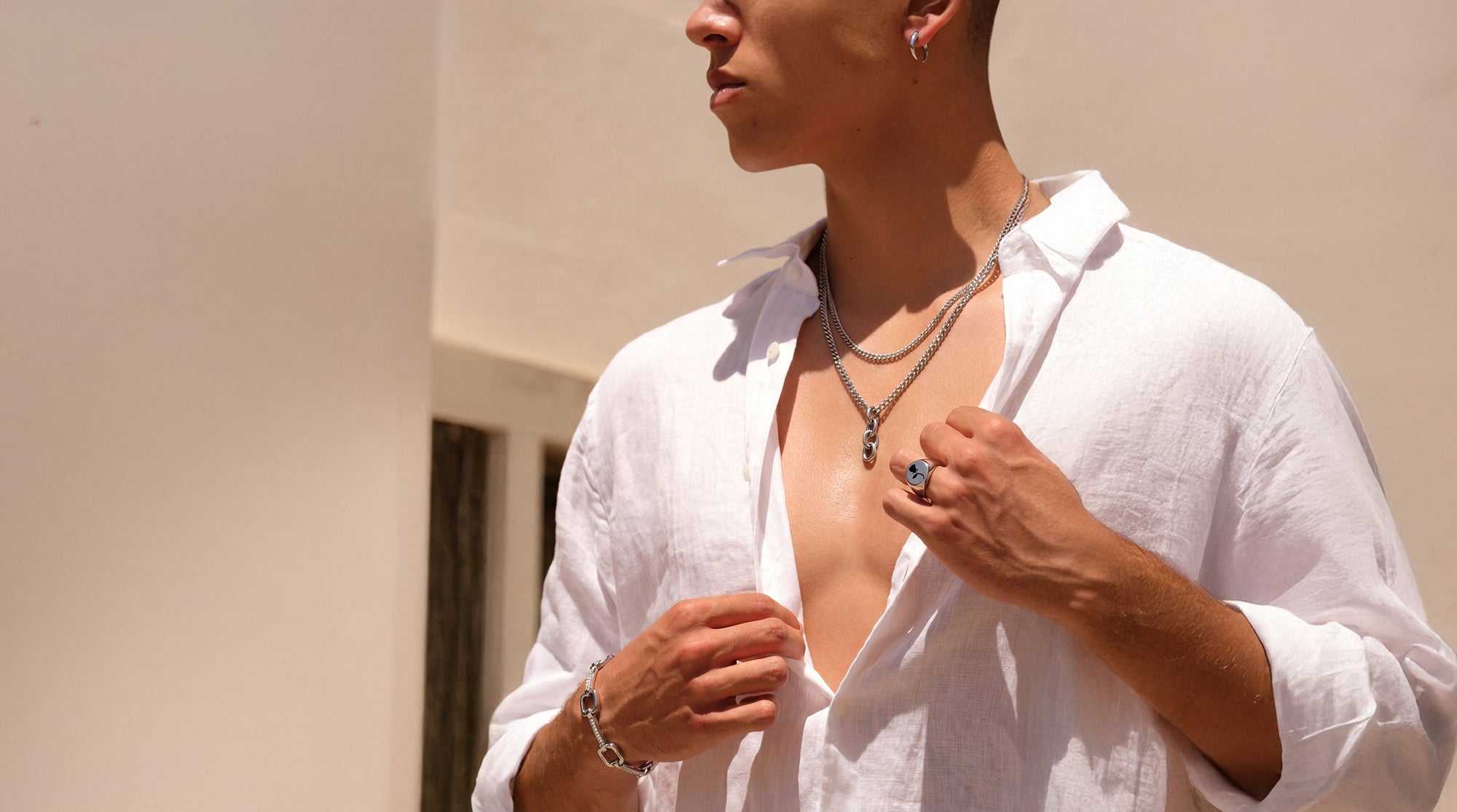 Top Trending Men’s Accessories: Must-Have Jewellery and Style Essentials
