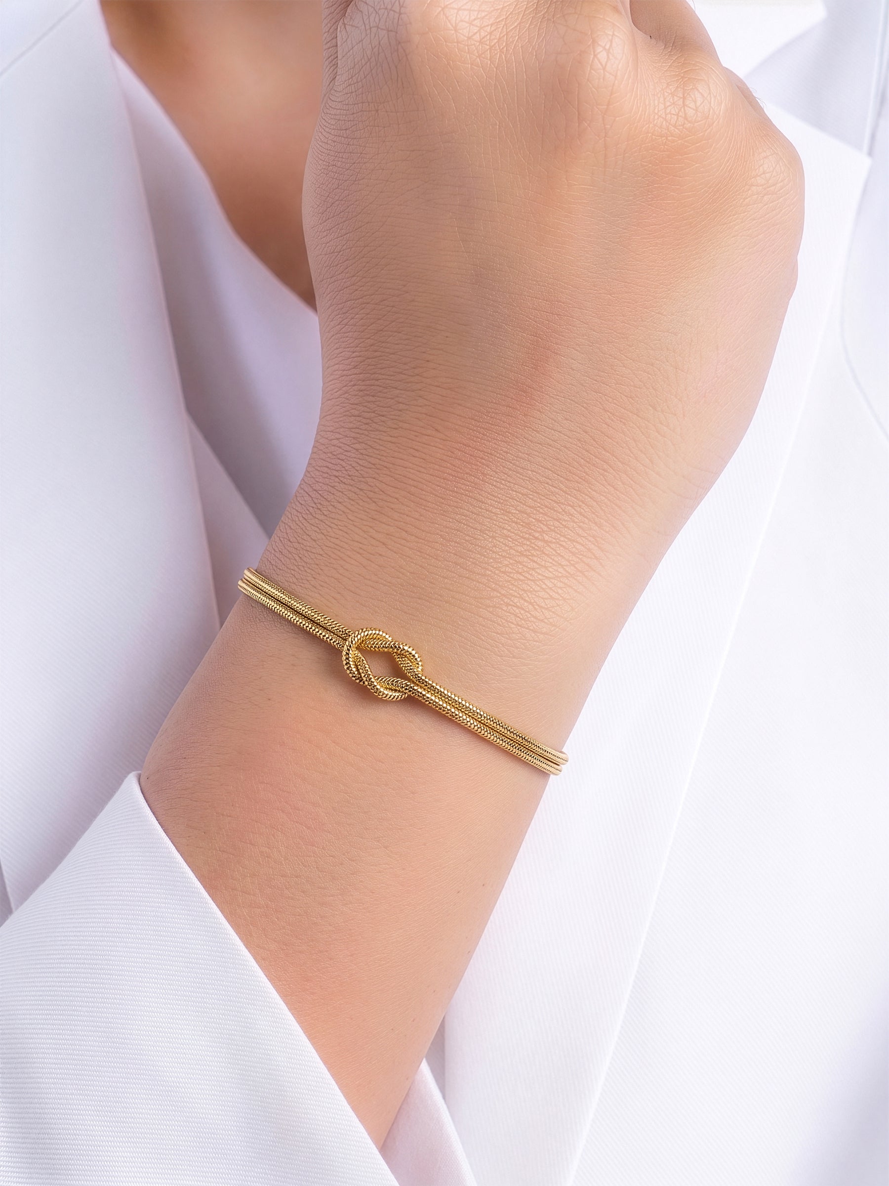 Anveta Knot 18K Gold Plated Women's Layered Round Snake Chain Bracelet