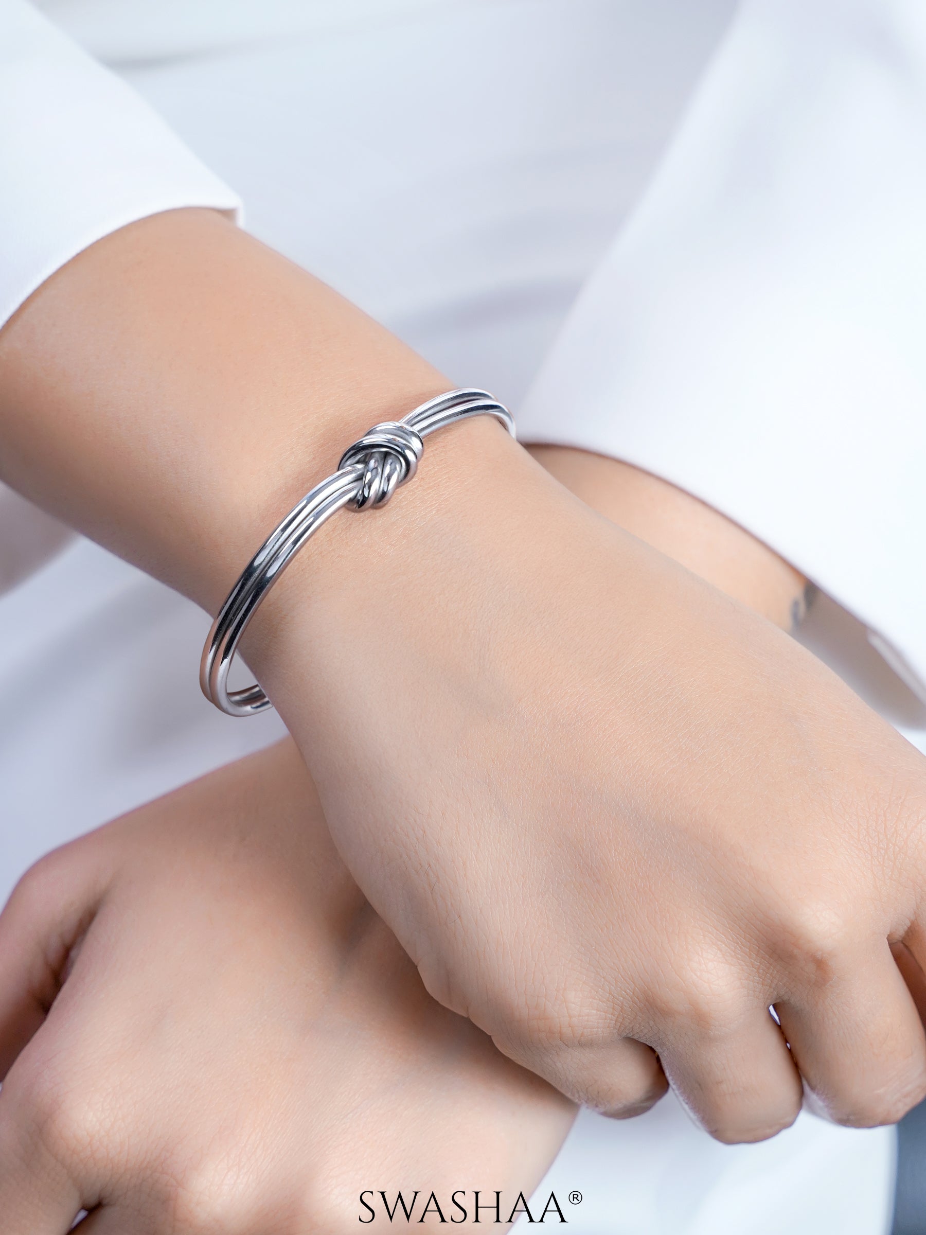 Arlen Knot Cuff Silver Bracelet