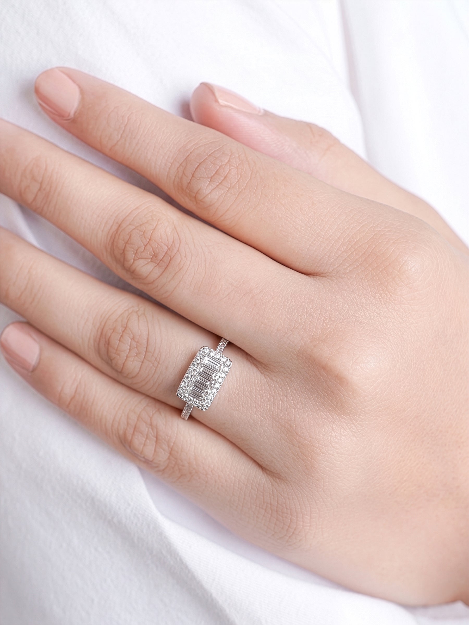 Arxen Rectangular Cluster Silver Diamond Solitaire Women's band Ring