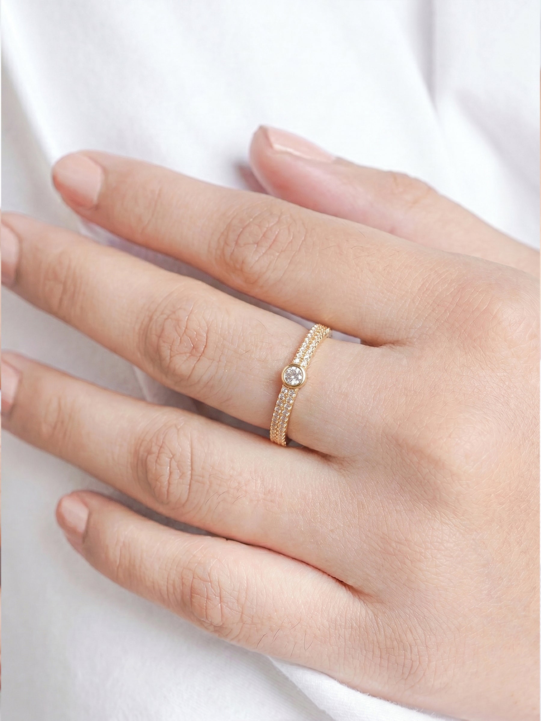 Averina Diamond 18K Gold Plated Women's Ring - Swashaa