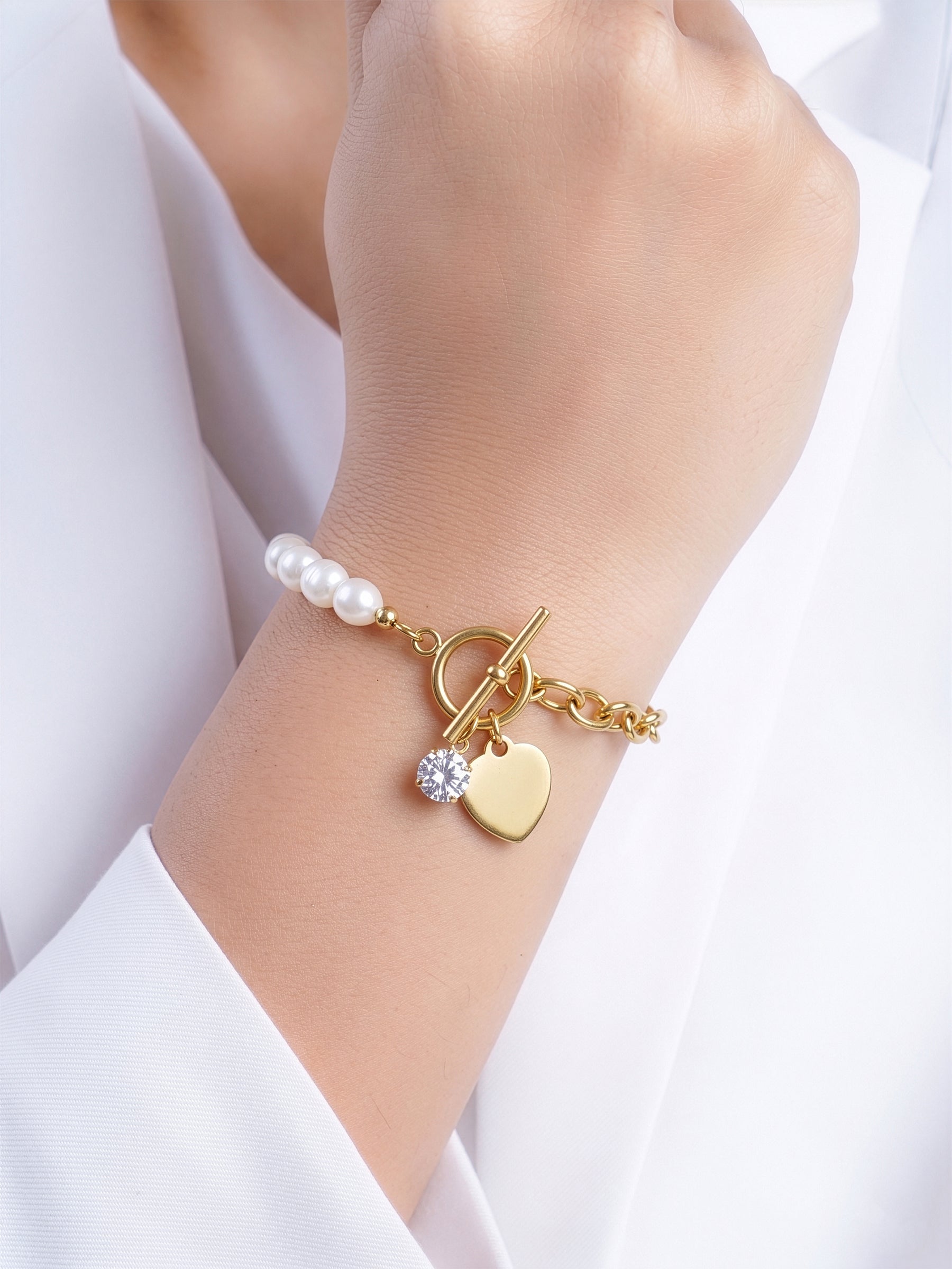 Celviana Heart Pearl 18K Gold Plated Bracelet - Swashaa