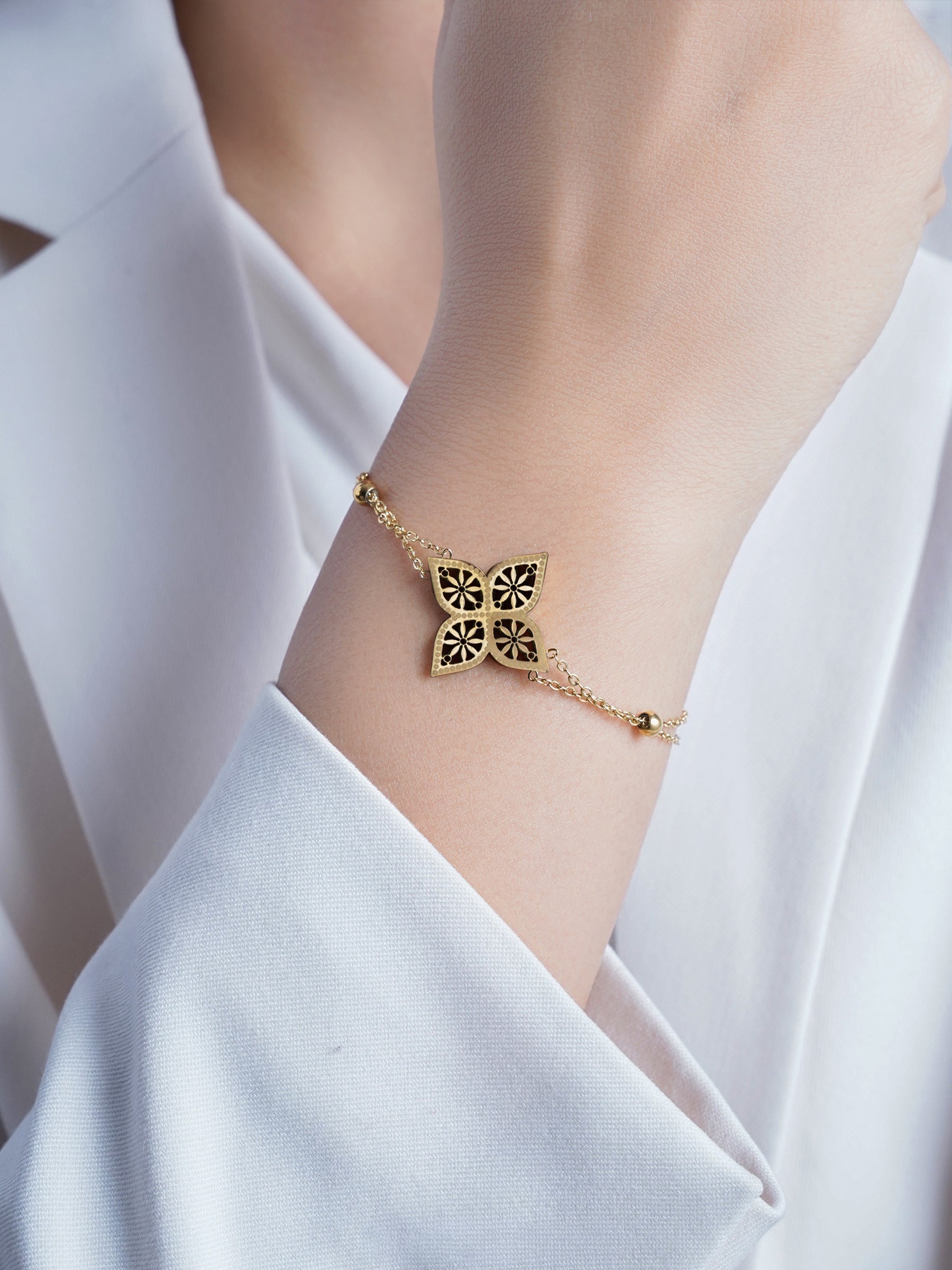 Clover Floral Charm Women's Loose Chain Bracelet