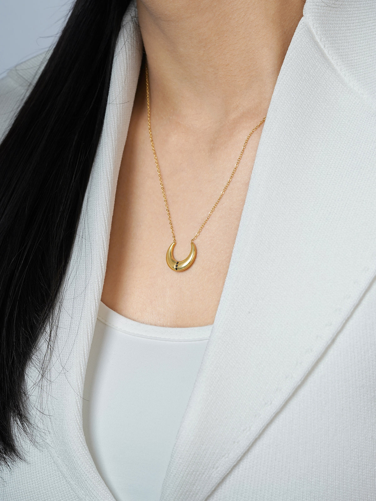 Delfina Crescent Moon Charm 18K Gold Plated Chain Pednant Necklace