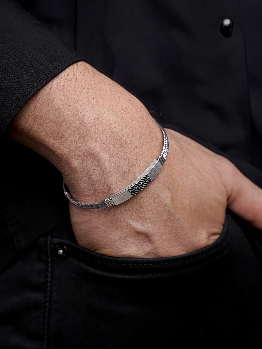 Dravix Black Stone Silver Wired Men's Bracelet