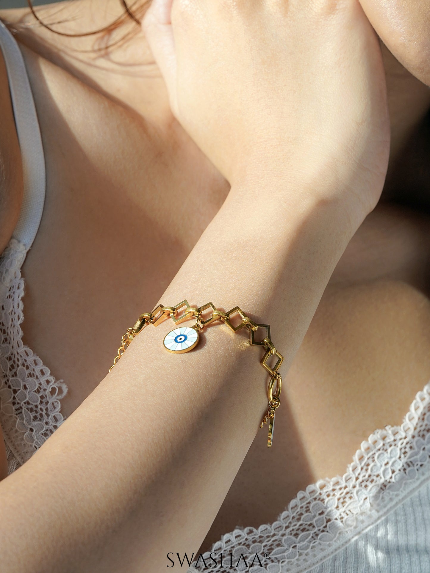 Dwi Turquoise White Evil Eye Wheel Swirl Charn 18K Gold Plated Loose Chain Bracelet