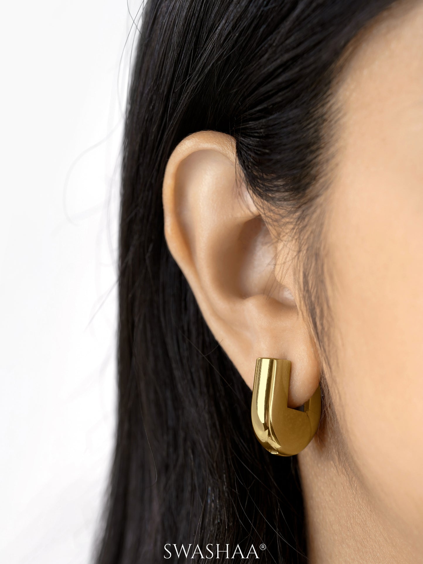 Elva Chunky Half Hoop 18K Gold Plated Earrings