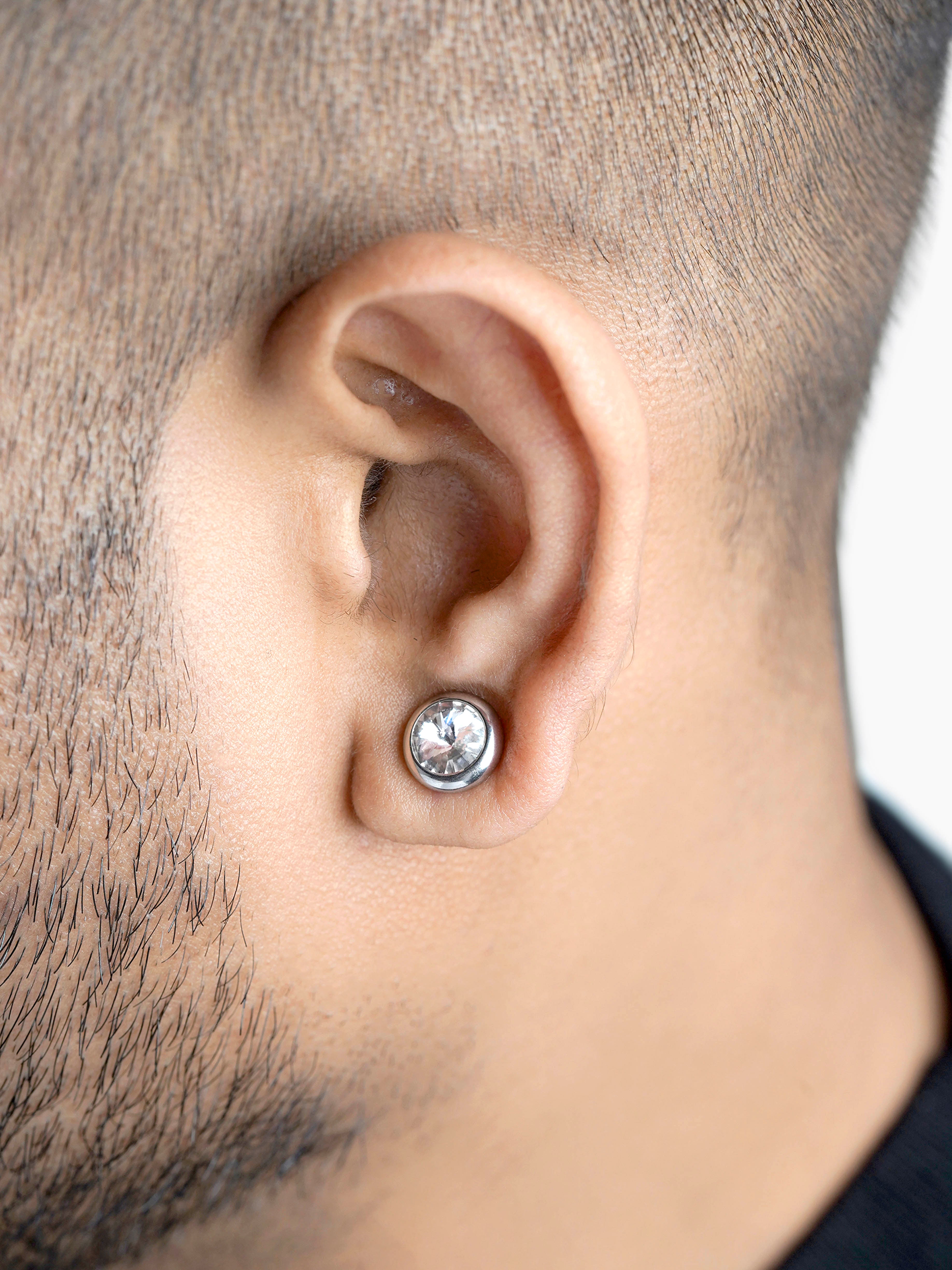 Emo Solitaire Silver Men's Studs Earrings