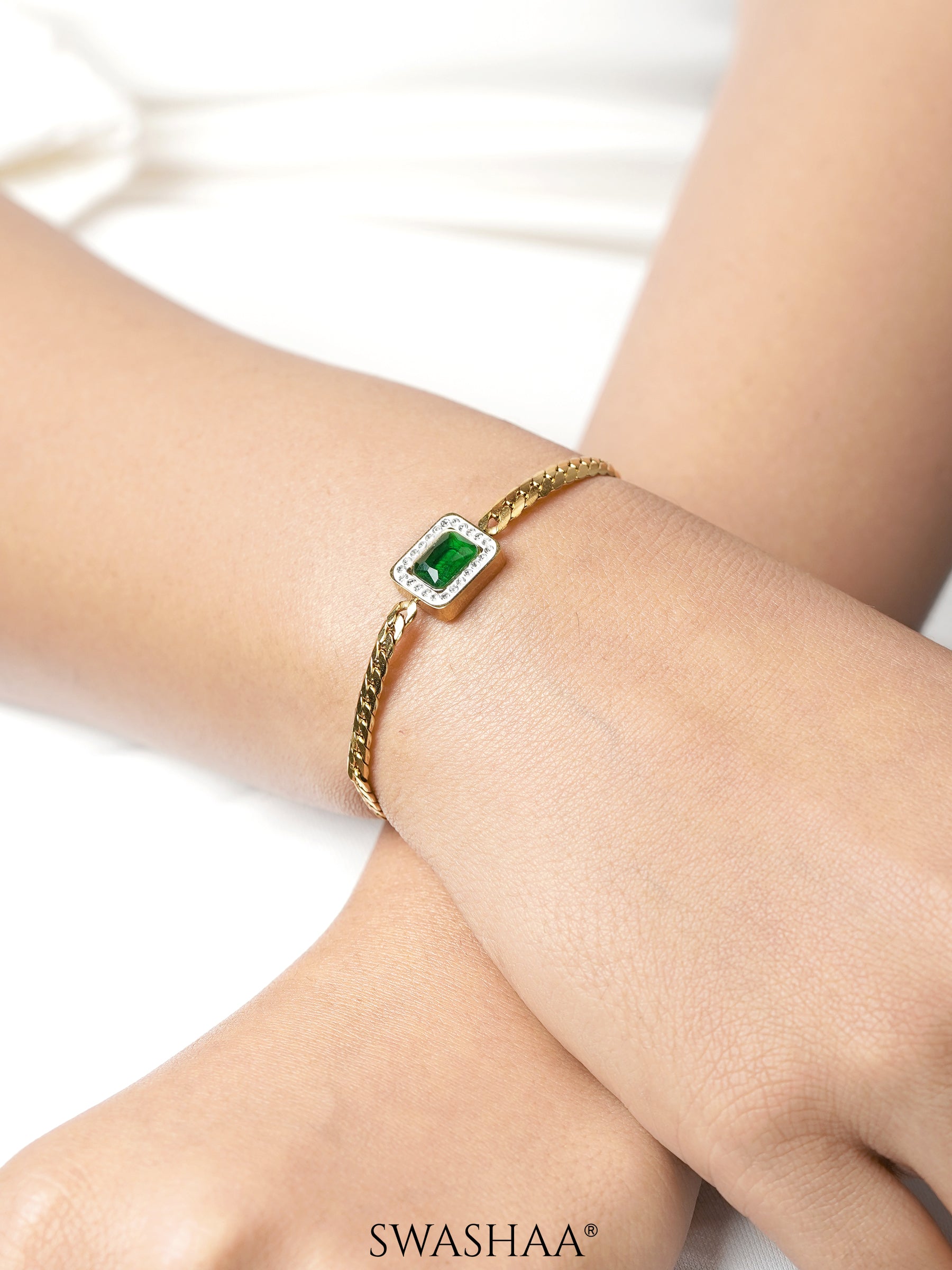 Erin Green Emarald 18K Gold Plated Loose Bracelet