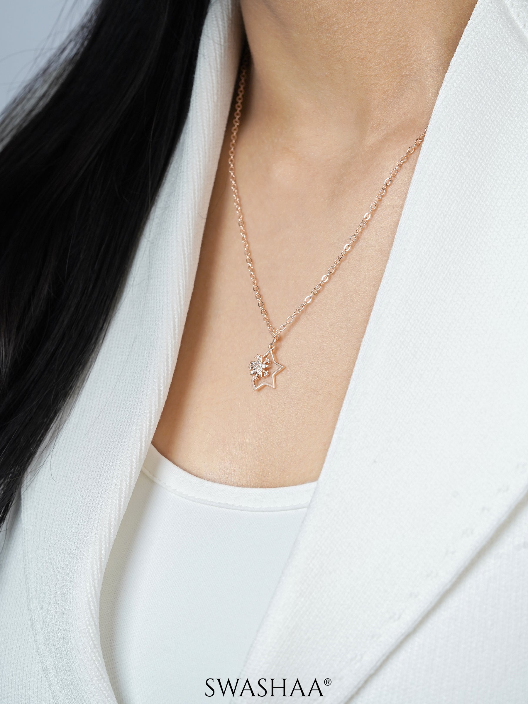 Halley Frozen Flower Star Charm Rosegold Plated Chain Pendant Necklace