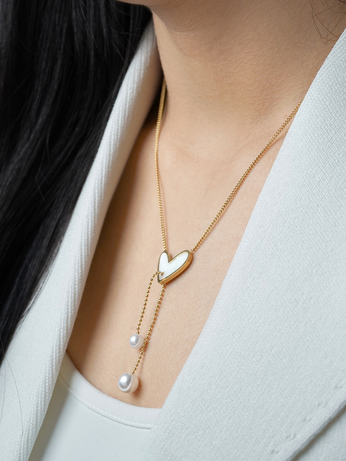 Hestia Heart Pearl Charm Y-Shaped 18K Gold Plated Chain Pendant Necklace