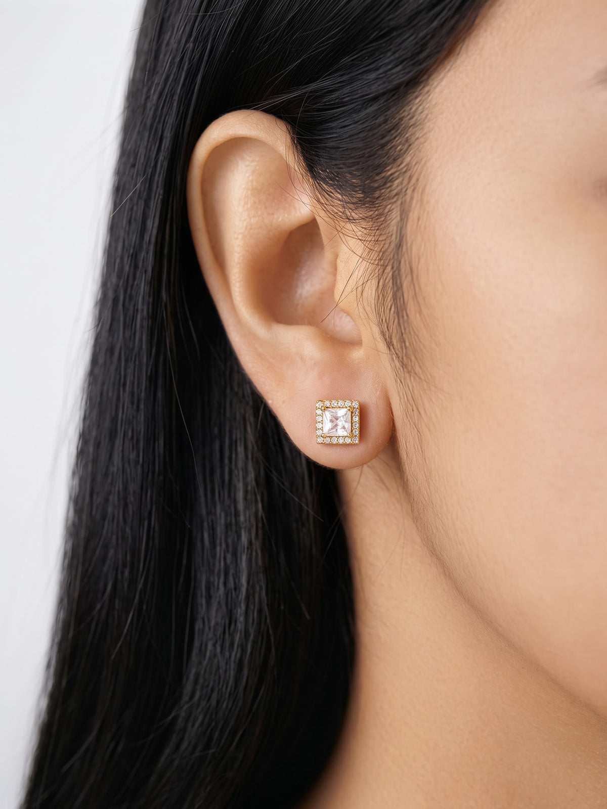 Iris Solitaire Diamond 18K Gold Plated Women's Stud Earrings
