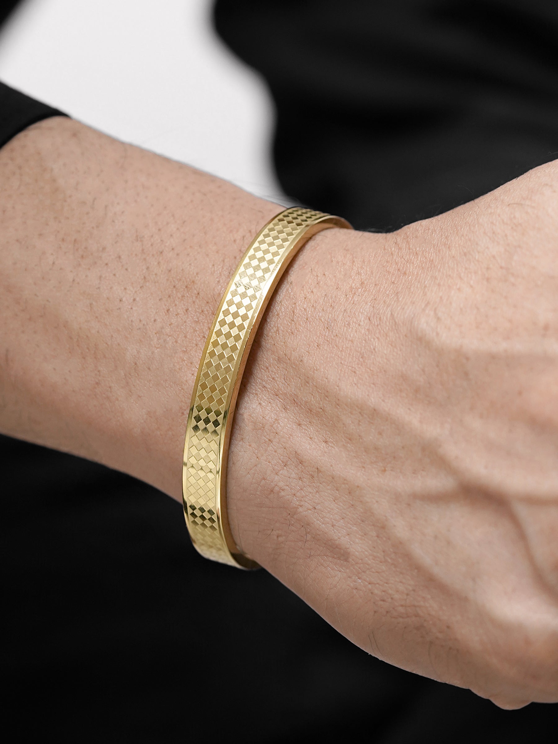 Jaden Grid Texture 18K Gold Plated Men's Kada