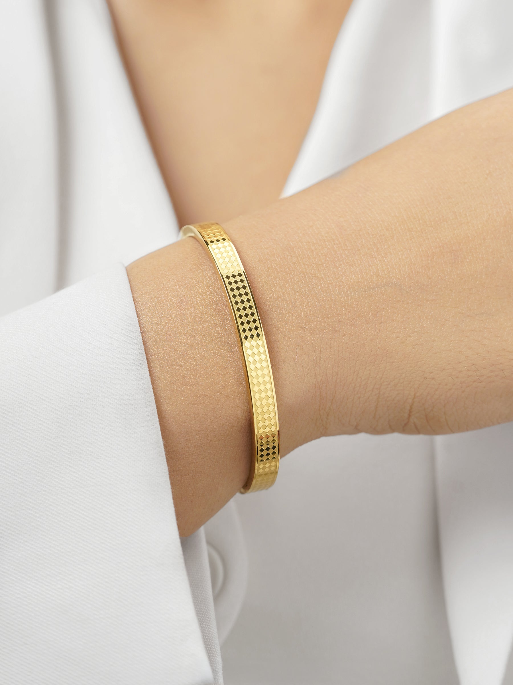 Jaden Pattern 18K Gold Plated Bracelet