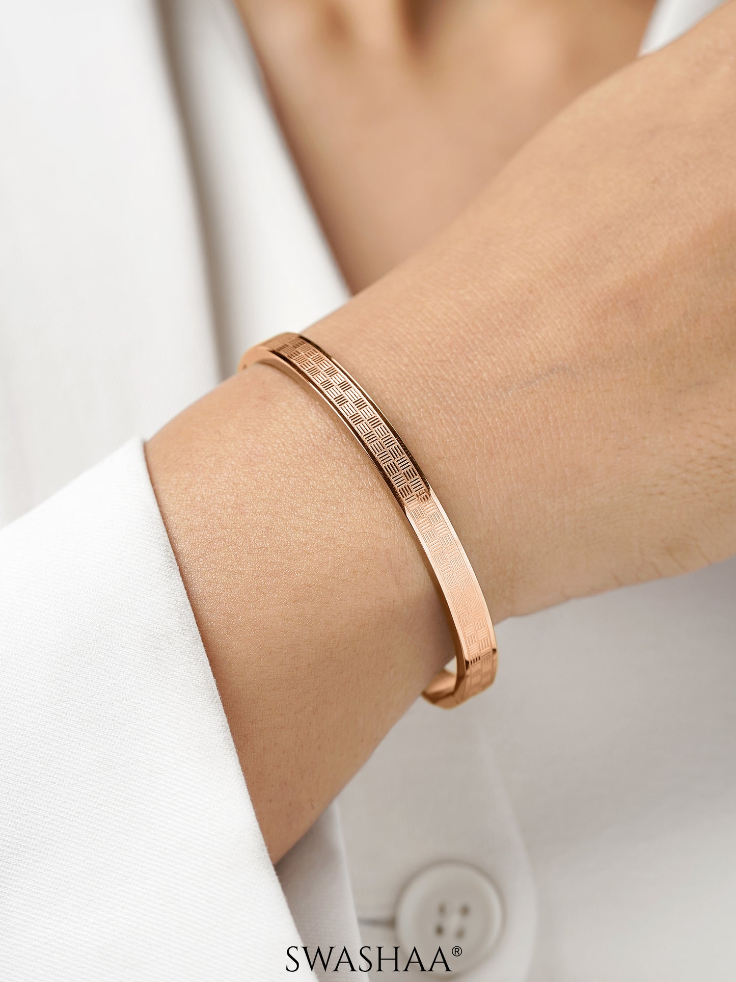 Jax Pattern Rosegold Plated Bracelet