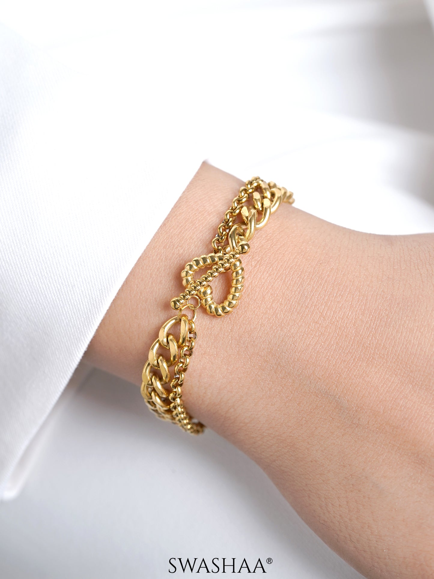 Kian Link Layered Toggle Clasp 18K Gold Plated Loose Chain Bracelet