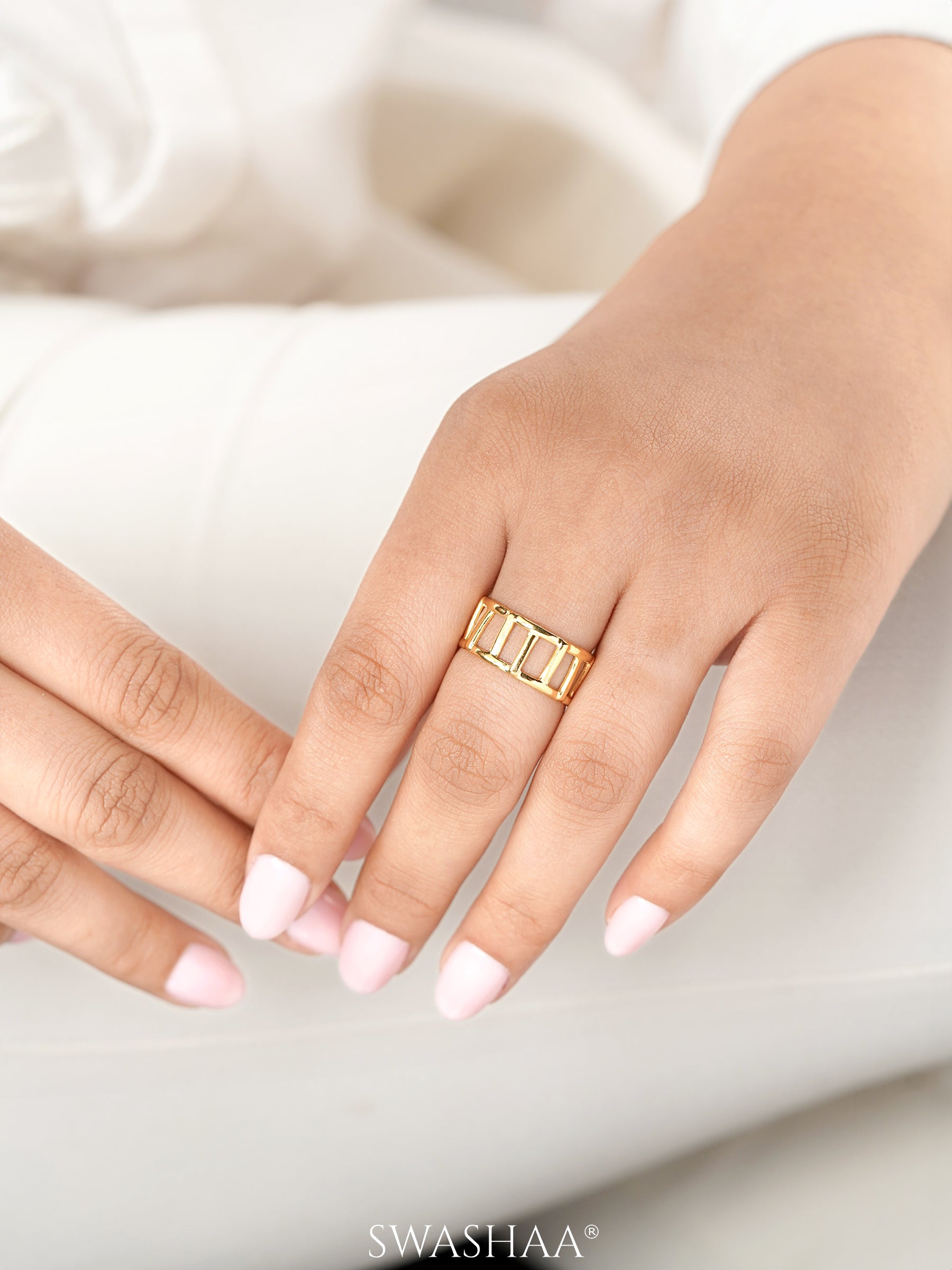 Kiya Horizontal Bars Hollow 18K Gold Plated Ring