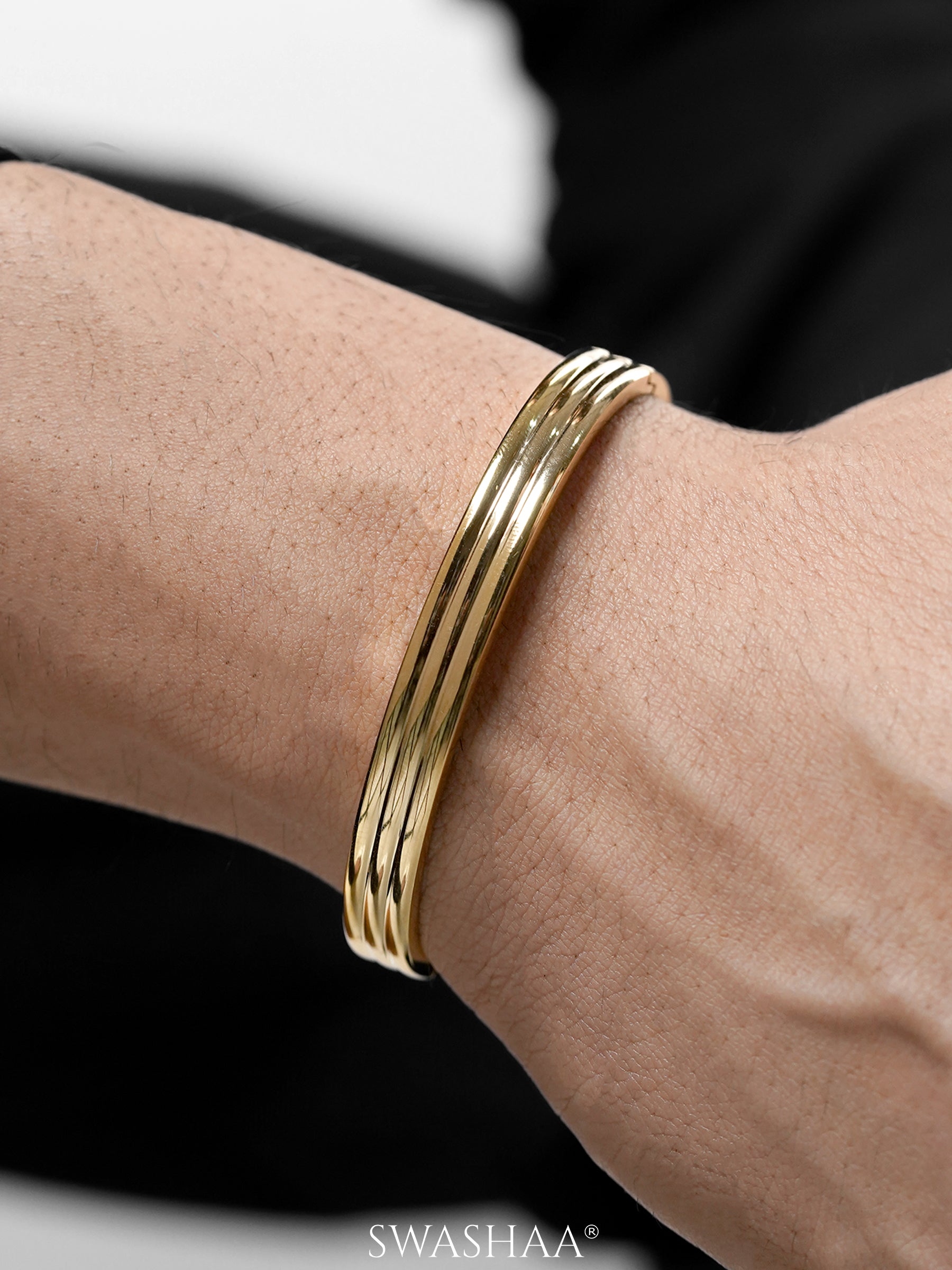 Leo Triple Ridge Glossy 18K Gold Plated Men's Kada