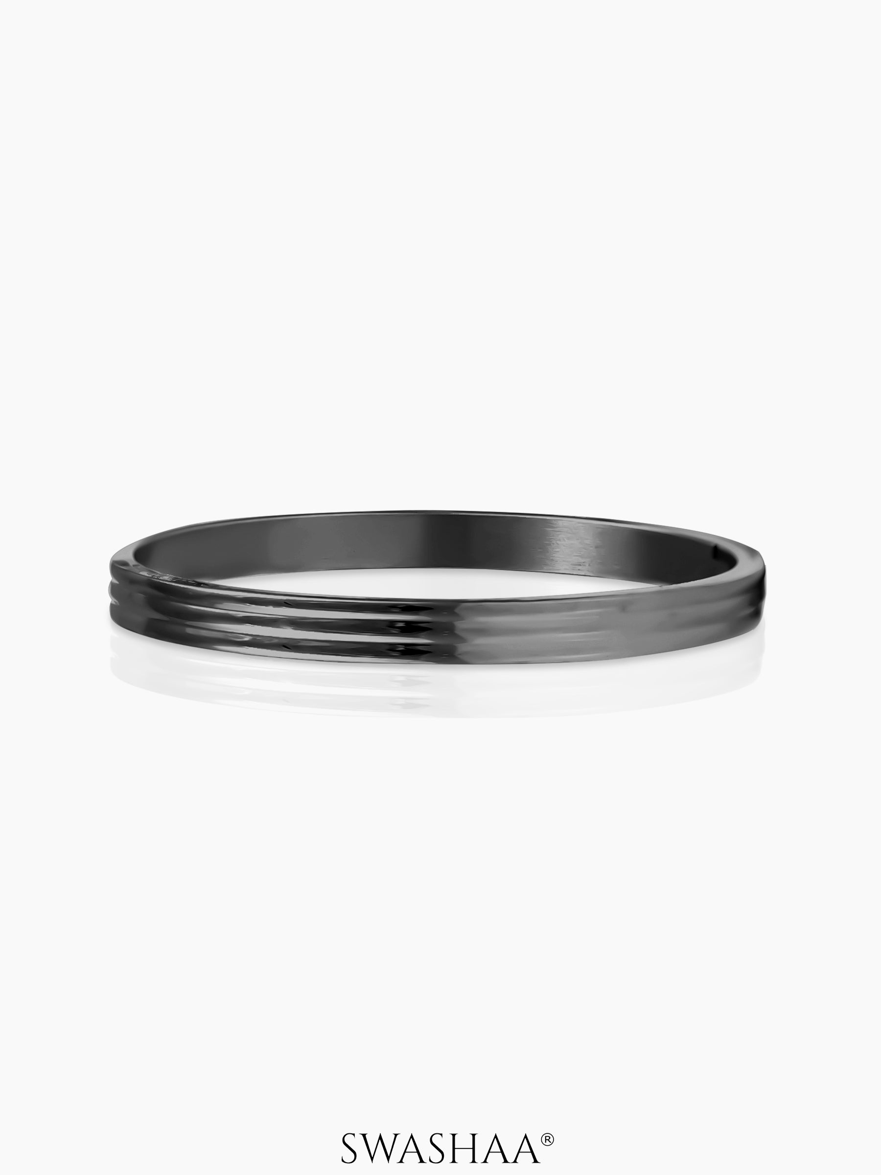 Leo Classic Black Bracelet