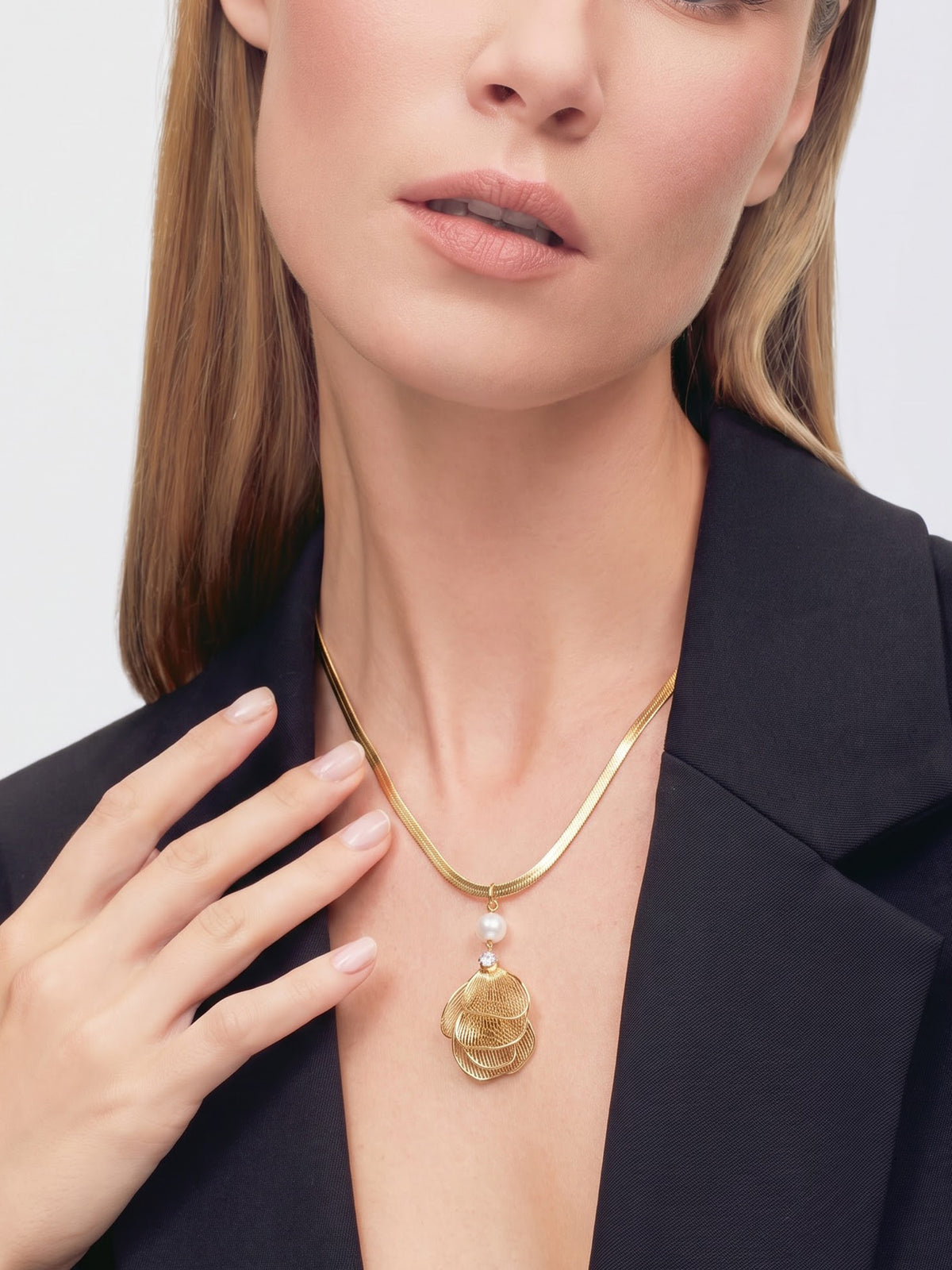 Liressa Pearl Diamond 18K Gold Plated Women's Chain Pendant Necklace