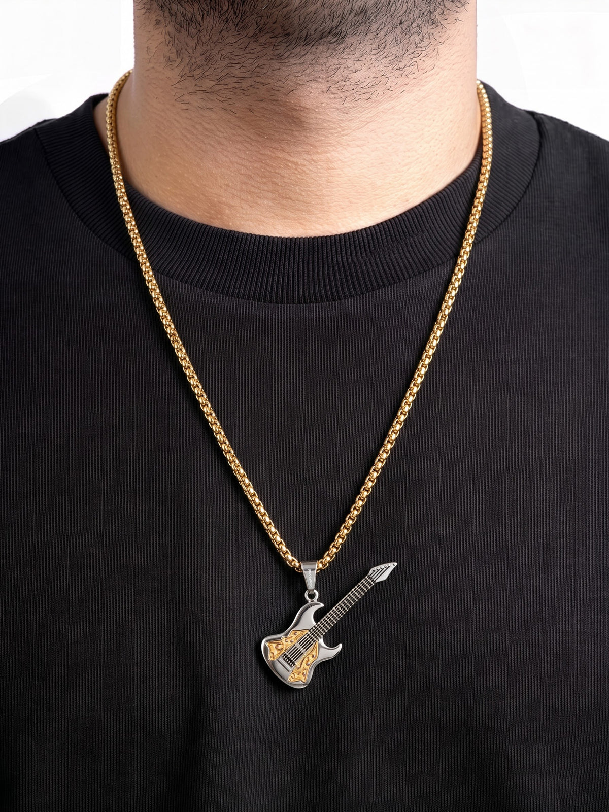 Lorien Guitar Men's Chain Pendant - Swashaa
