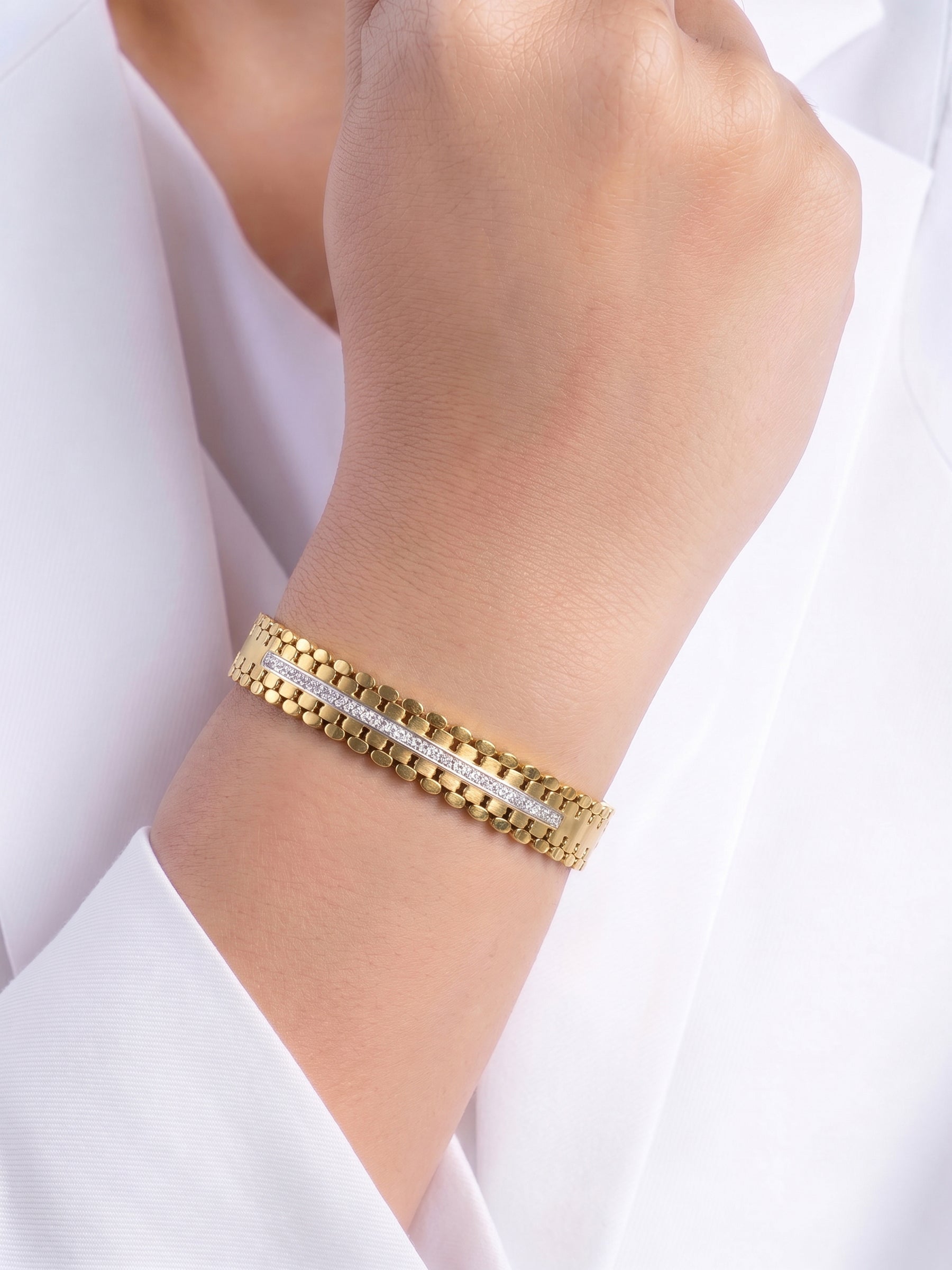 Meroya Diamond 18K Gold Plated Thin Wrist Band Bracelet