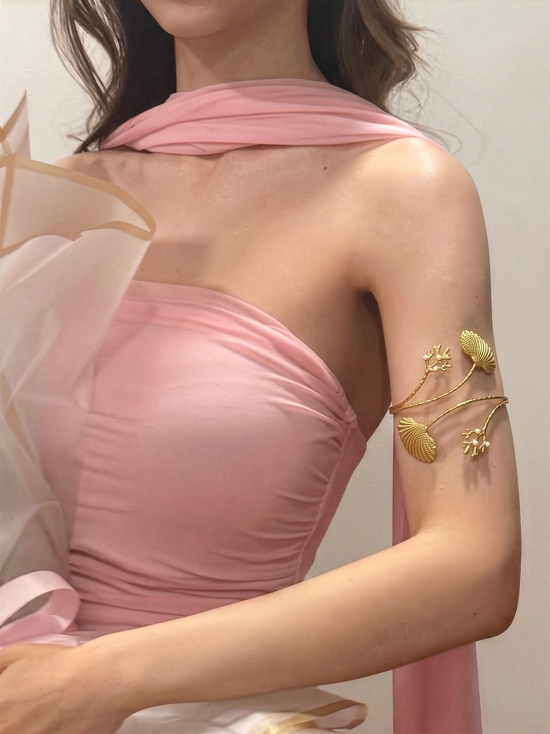 Missoma Ocean Shell Pearl 18K Gold Plated Women's Arm Cuff