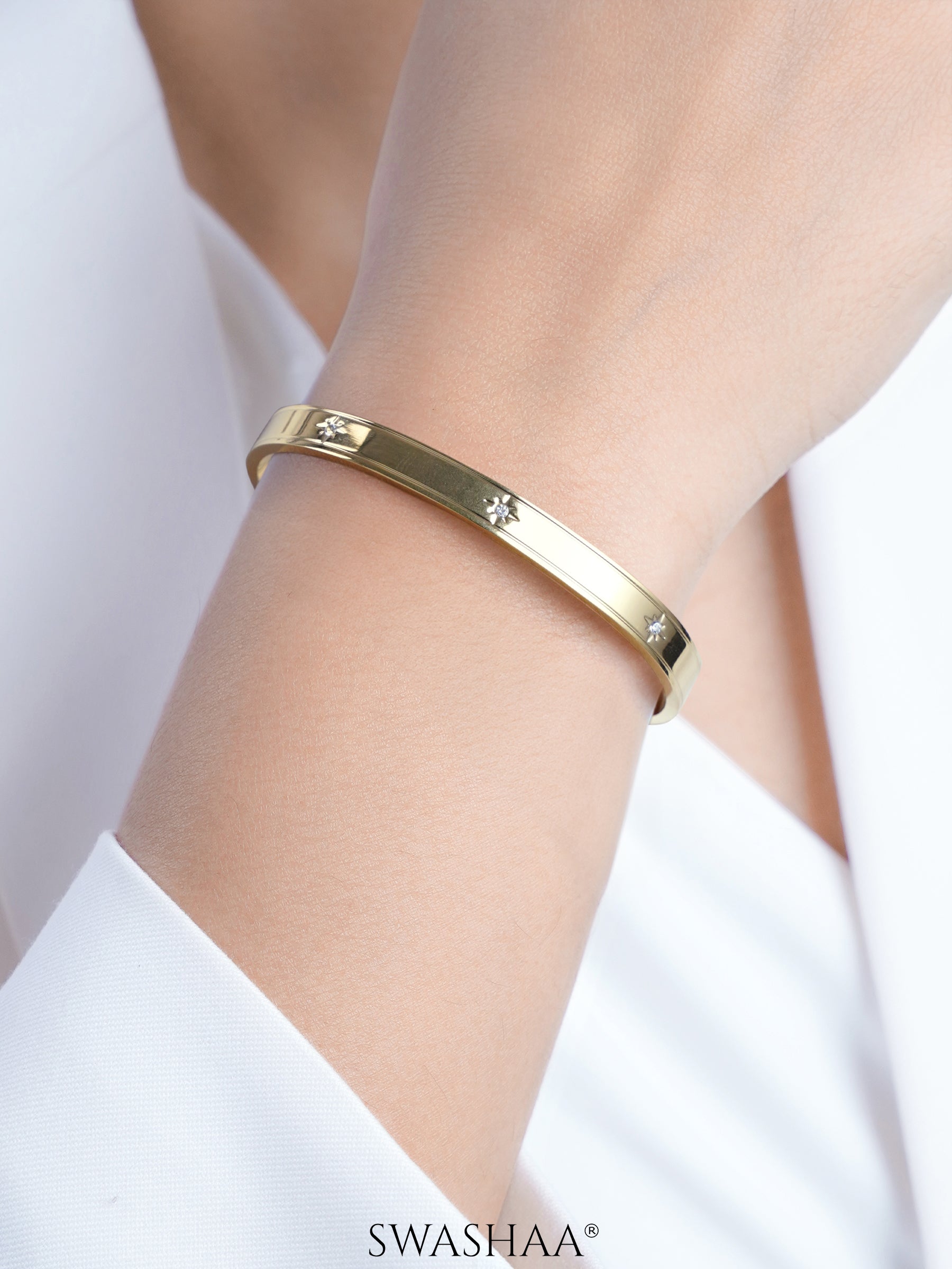 Naylia Star 18K Gold Plated Cuff Bracelet