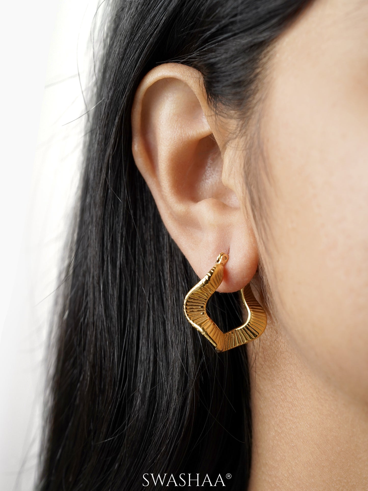 Nyla Wavy Edge 18K Gold Plated Hoop Earrings