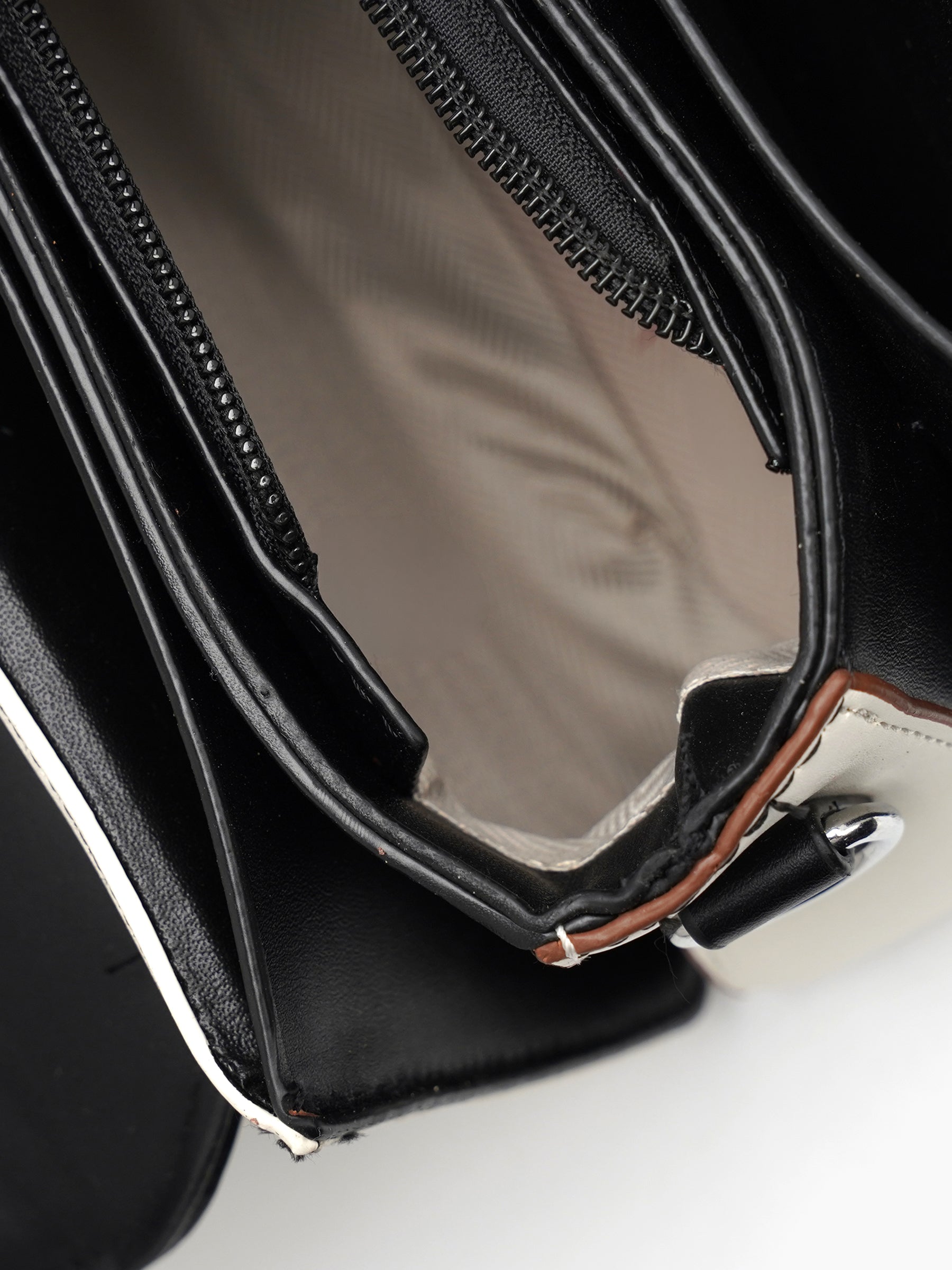 Olivia Black - White Classic Mini Bag - Swashaa