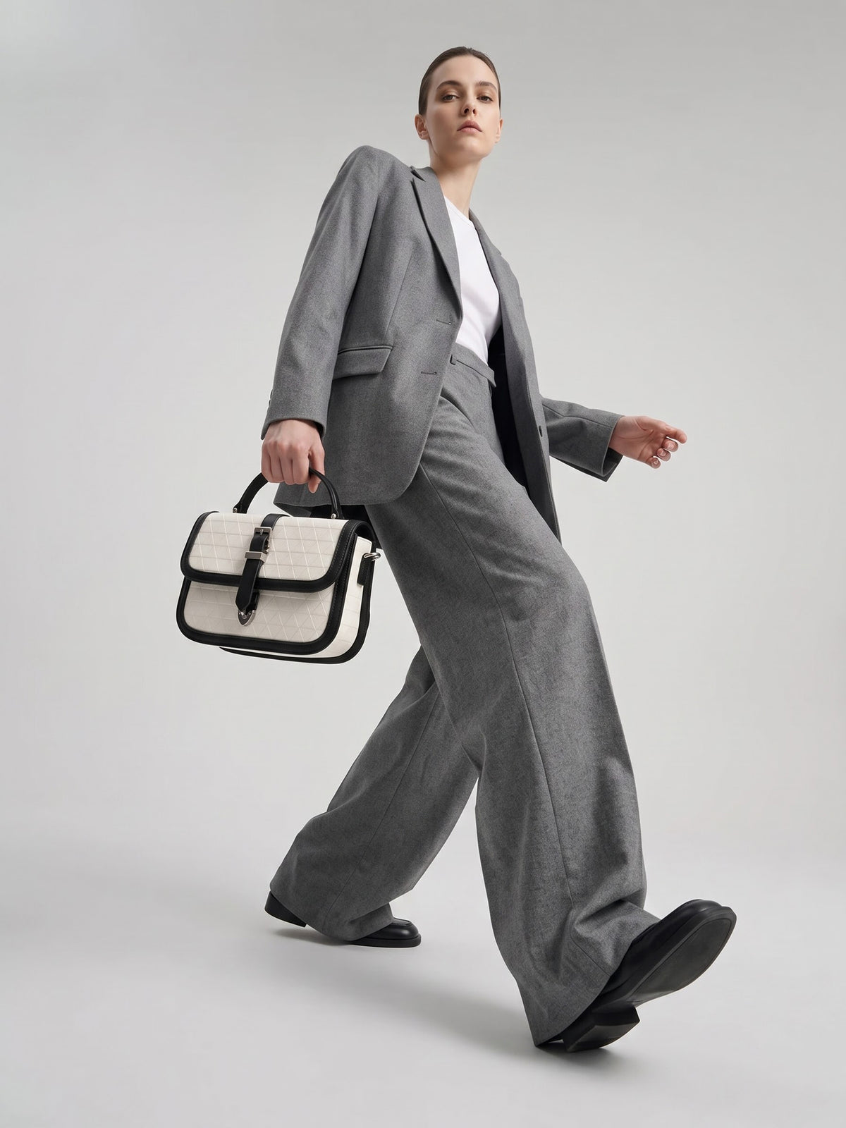 Olivia Black - White Classic Mini Bag - Swashaa