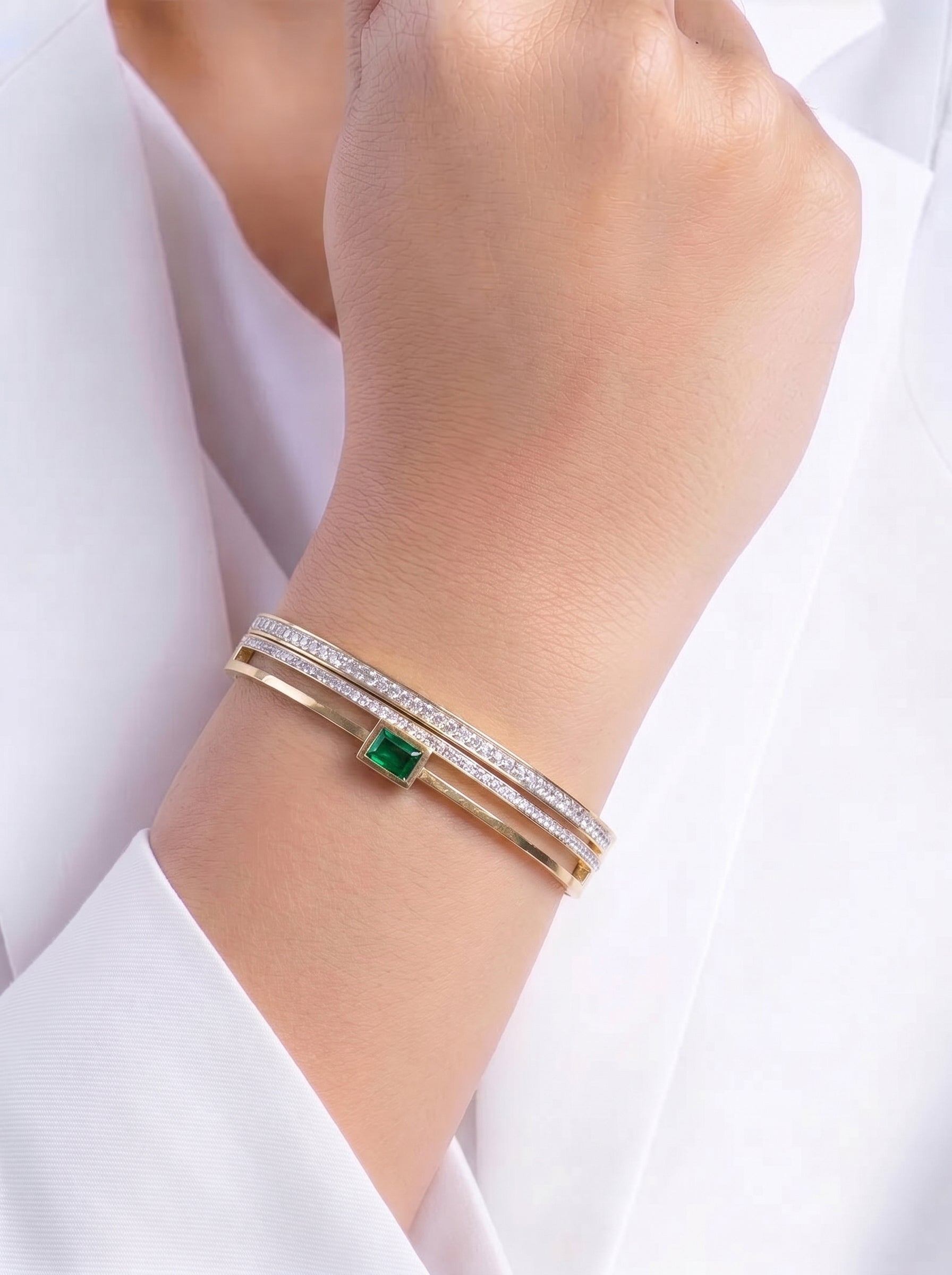 Oralisa Emerald Green Stone Diamond Solitaire 18K Gold Plated Women's Solid Band Bracelet