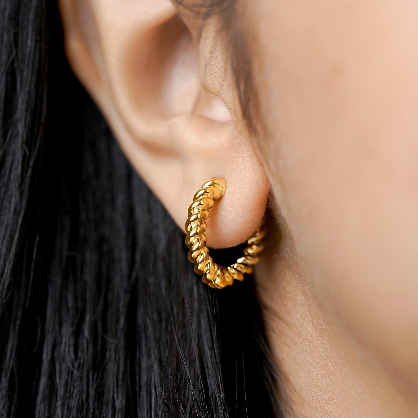 Quintus 18K Gold Plated Hoop Earrings