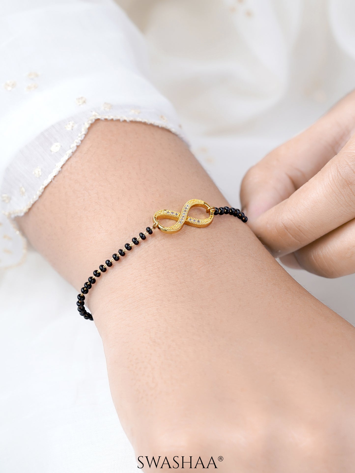 Riyana Infinity Charm 18K Gold Plated Mangalsutra Bracelet