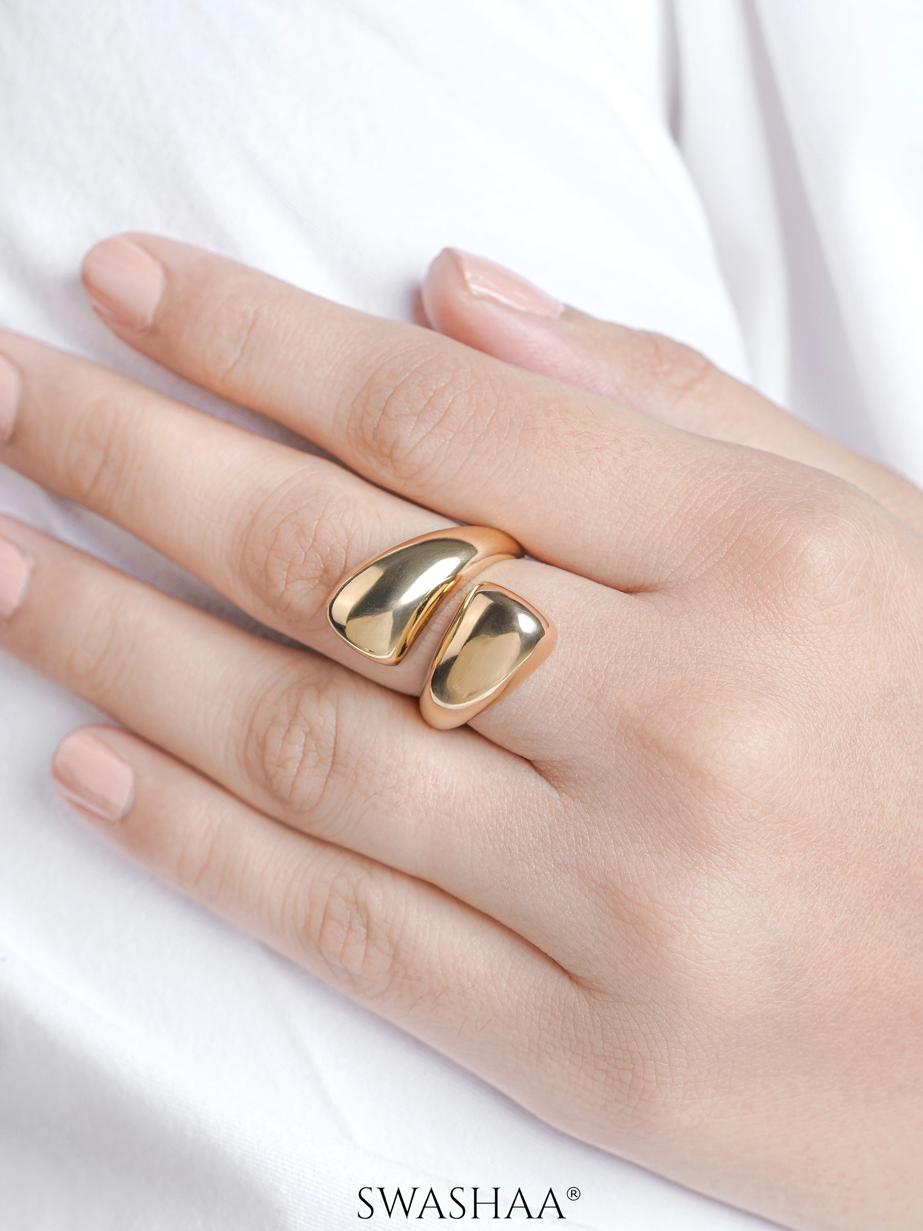 Siona Fluid Bold Curve 18K Gold Plated Ring