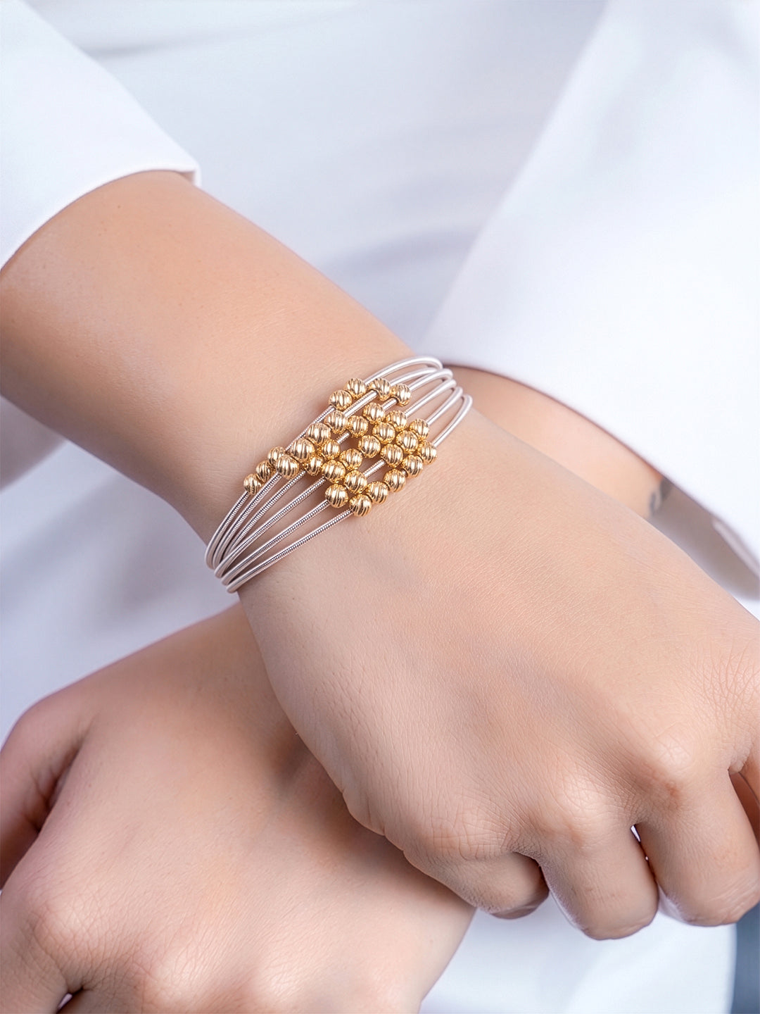 Solea Layered Chain Bracelet - Swashaa