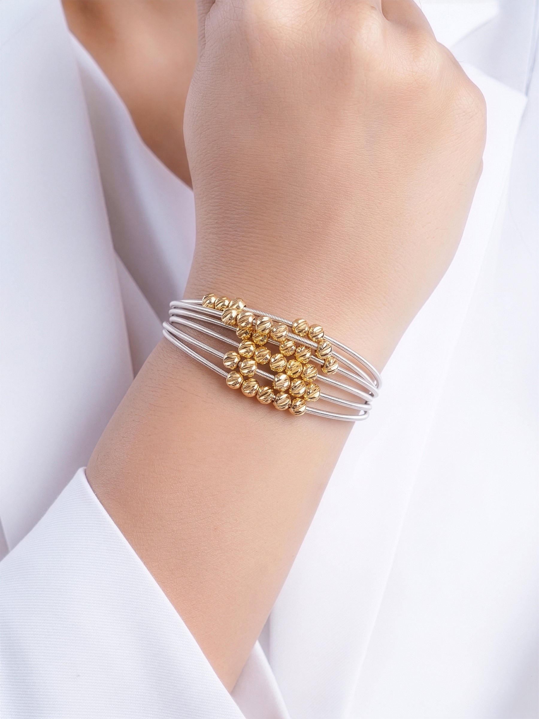 Solea Layered Chain Bracelet - Swashaa