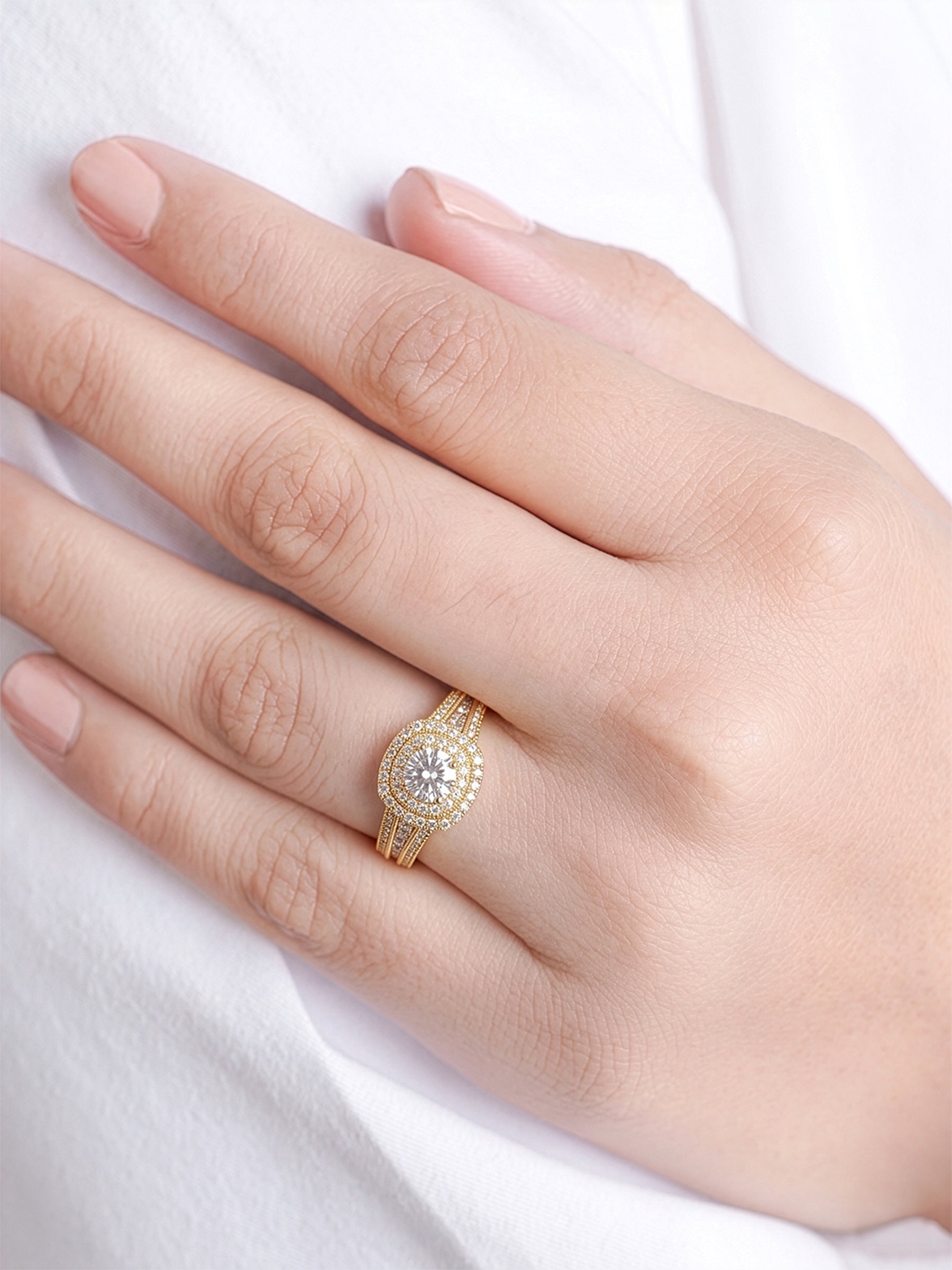 Sorella Diamond Solitaire Round Cut Halo 18K Gold Plated Women's Ring