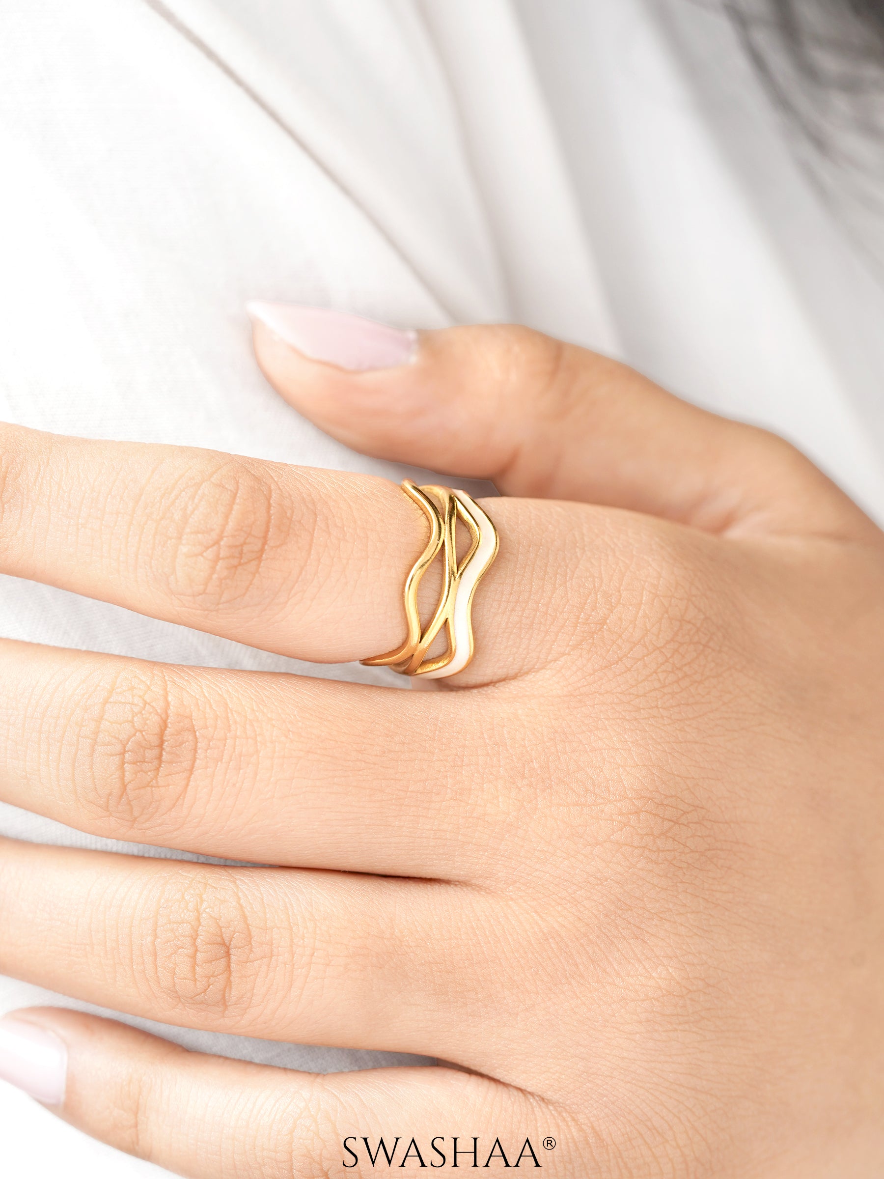 Tariya White Wavy Curves Enamel 18K Gold Plated Ring