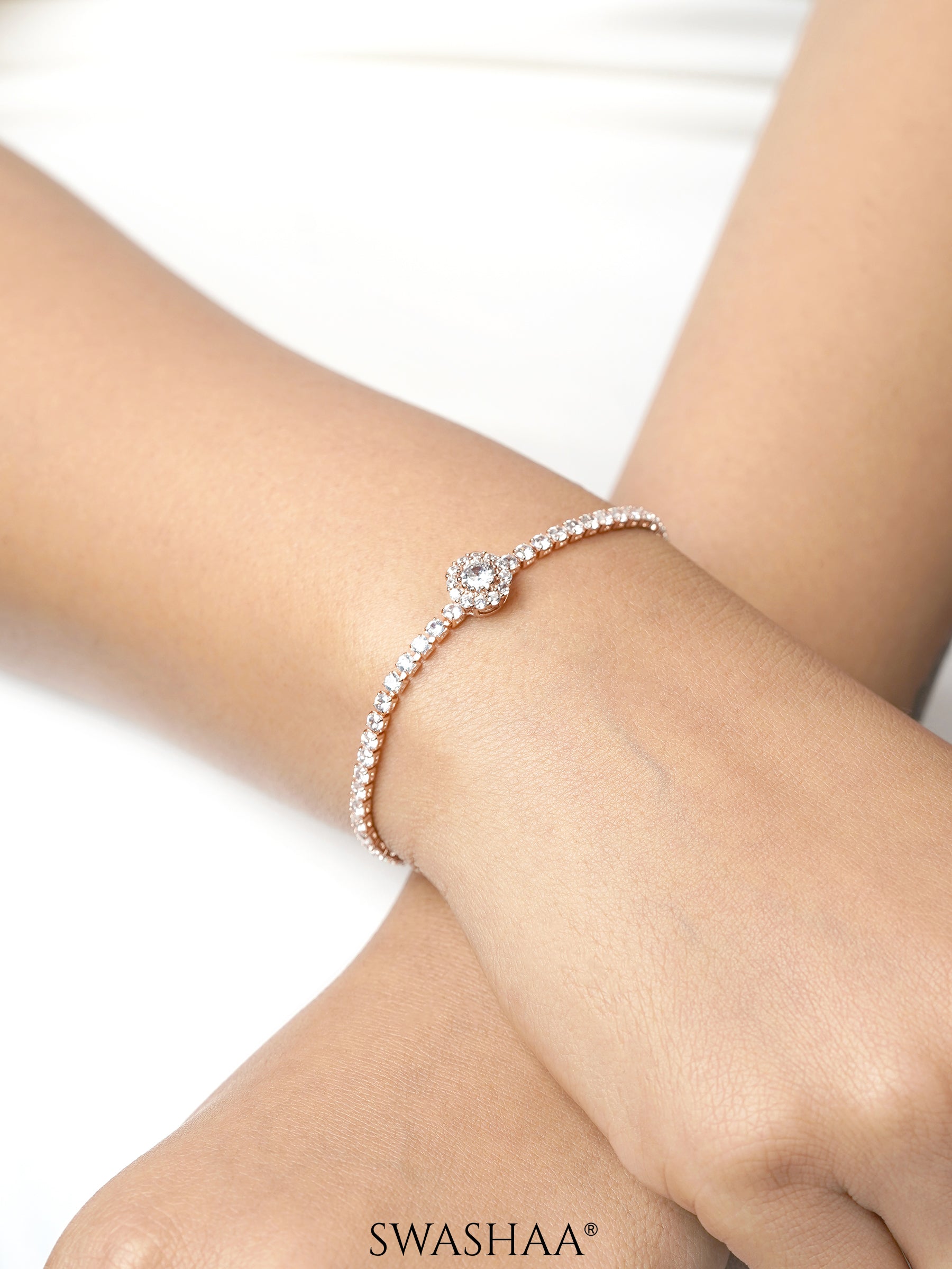 Teagan Shimmering Diamonds Rosegold Plated Loose Bracelet