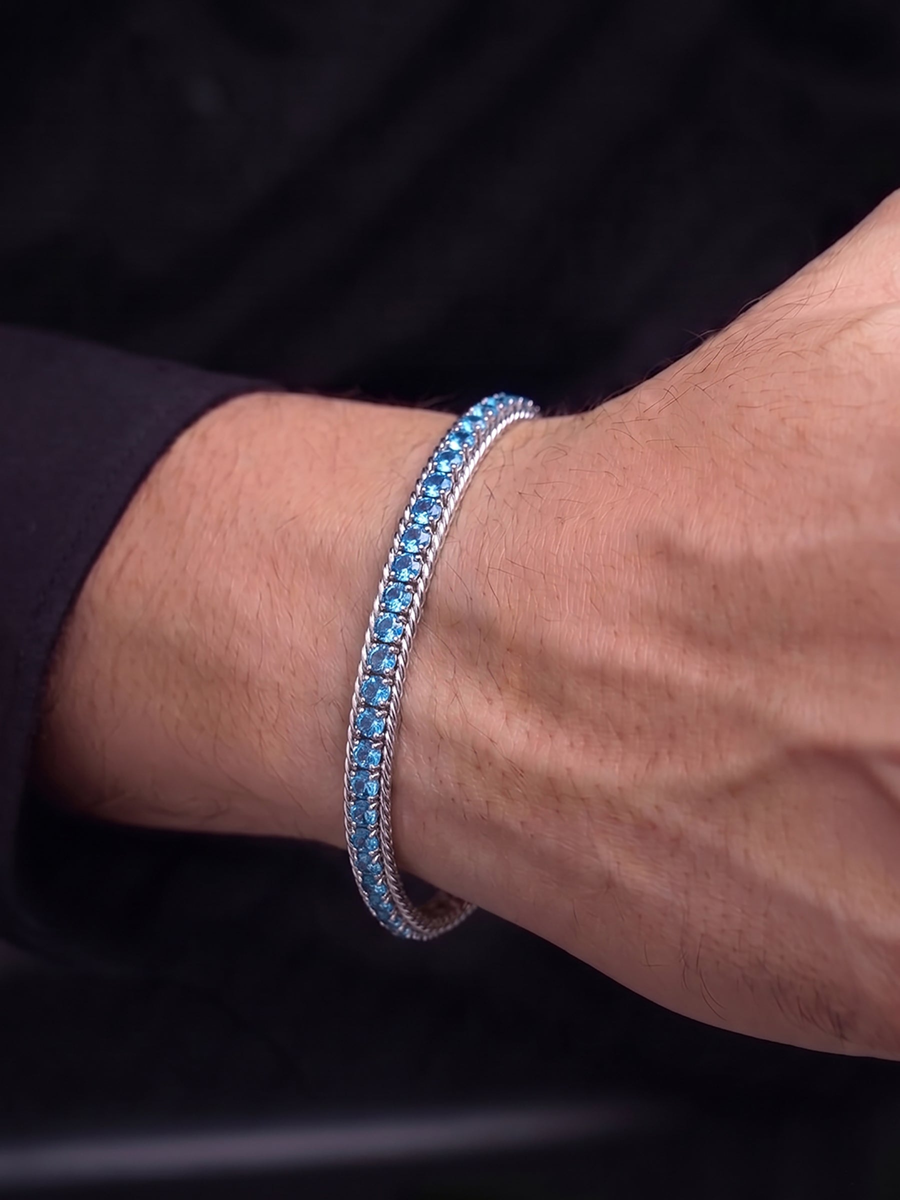Torvian Blue Diamond Silver Men's Loose Bracelet
