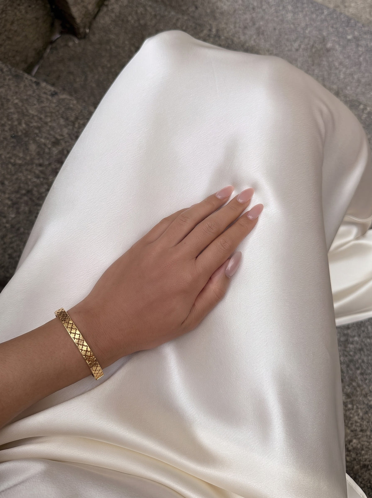 Yanira Cross Grid Pattern 18K Gold Plated Women's Solid Band Bracelet