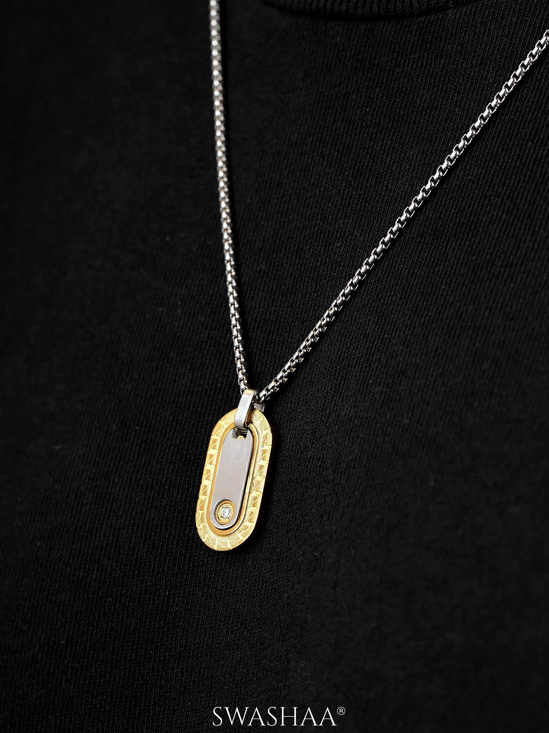 Zarvox Edge 18K Gold-Silver Oval Men's Chain Pendant