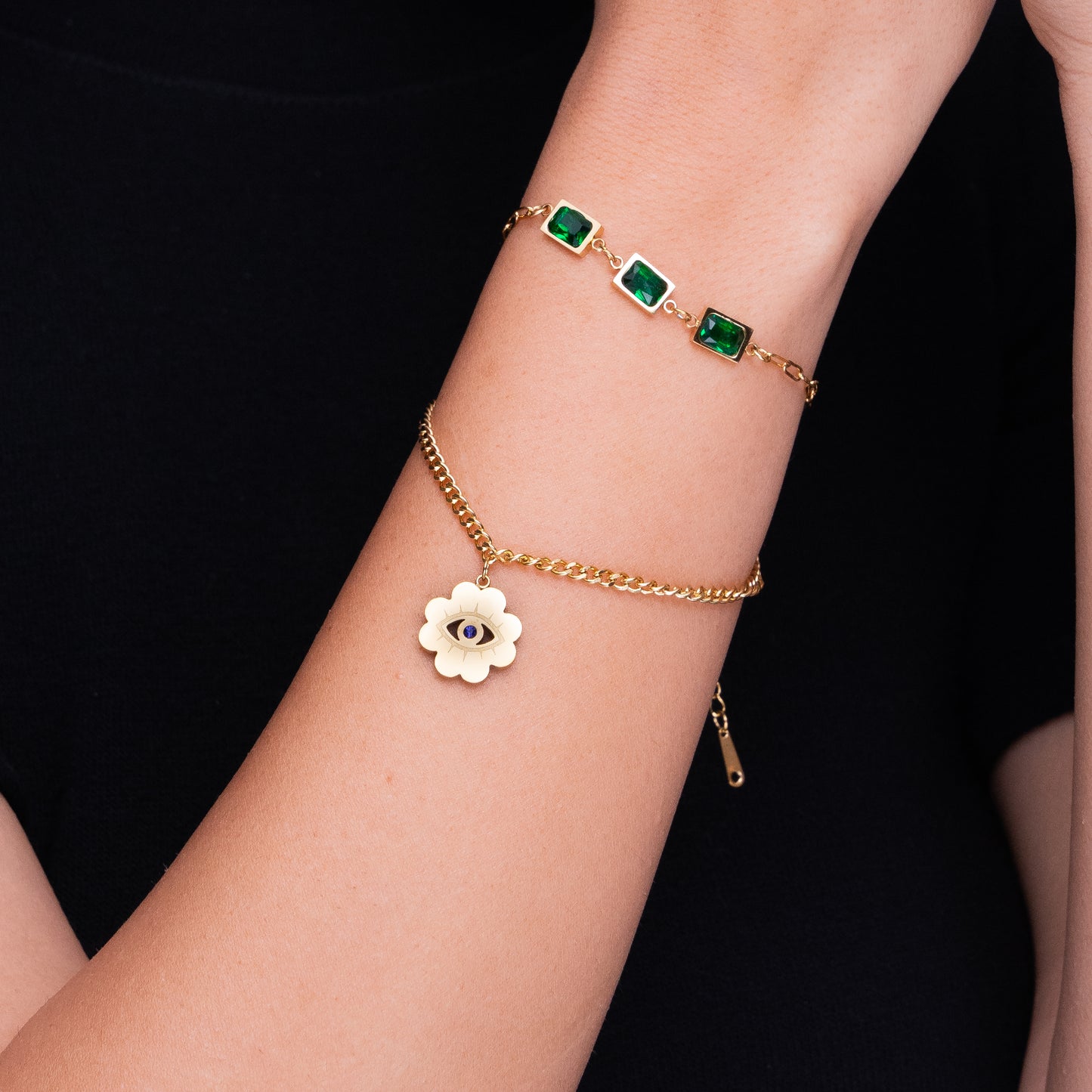 Maci Emerald Bracelet - Swashaa