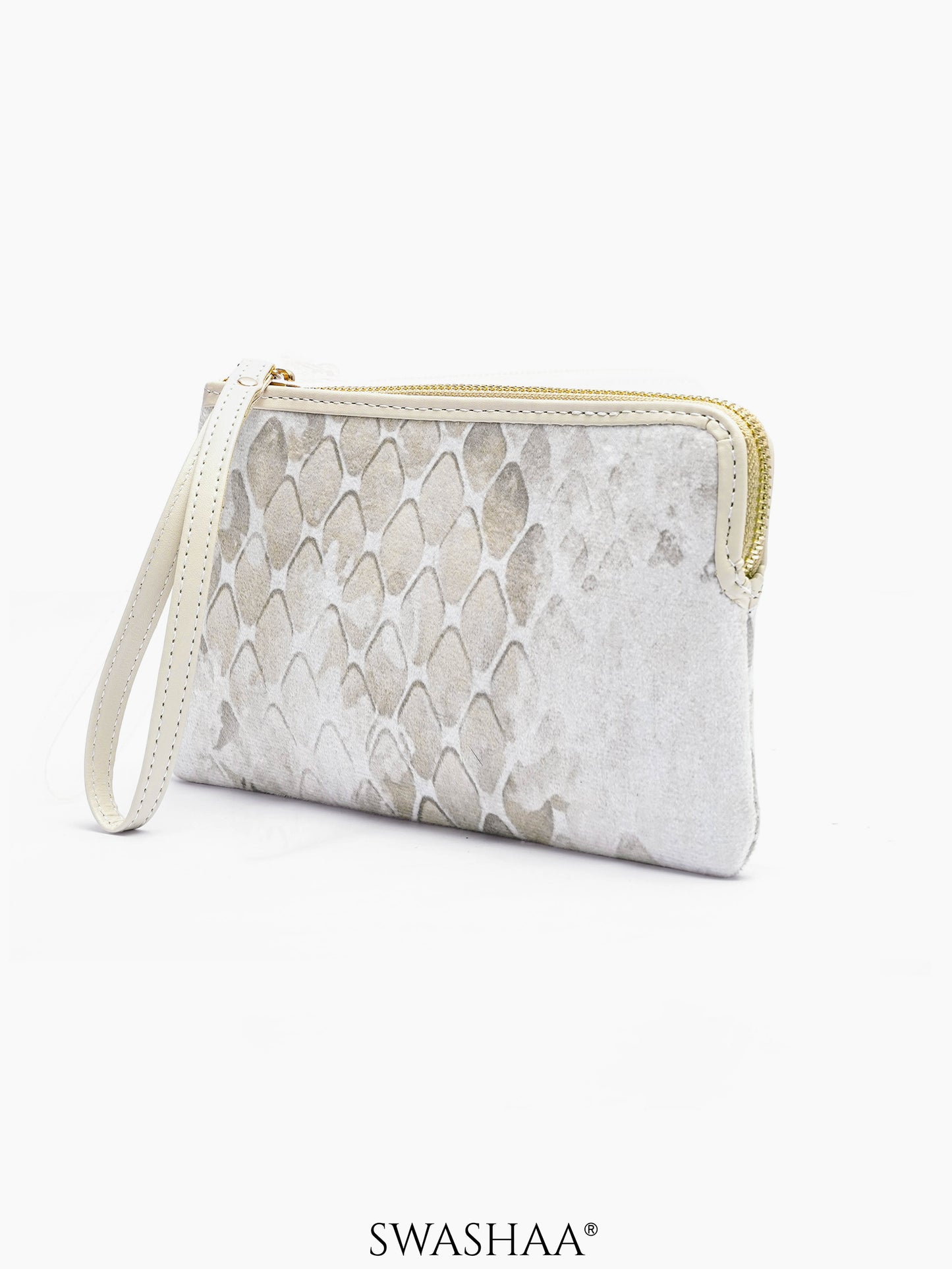 Amara Print Wristlet Women's Hand Bag
