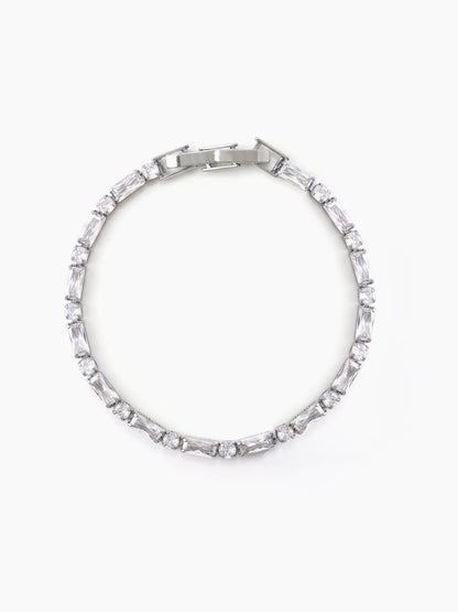 Aahir Diamond Solitaire Silver Rakhi