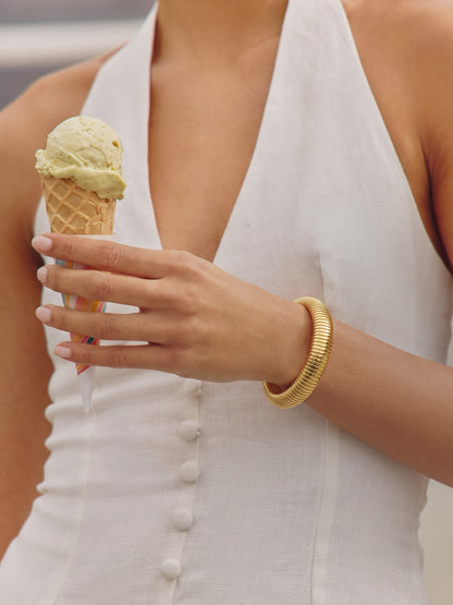 Abby Ribbed Bangle 18K Gold Plated Women's Band Bracelet