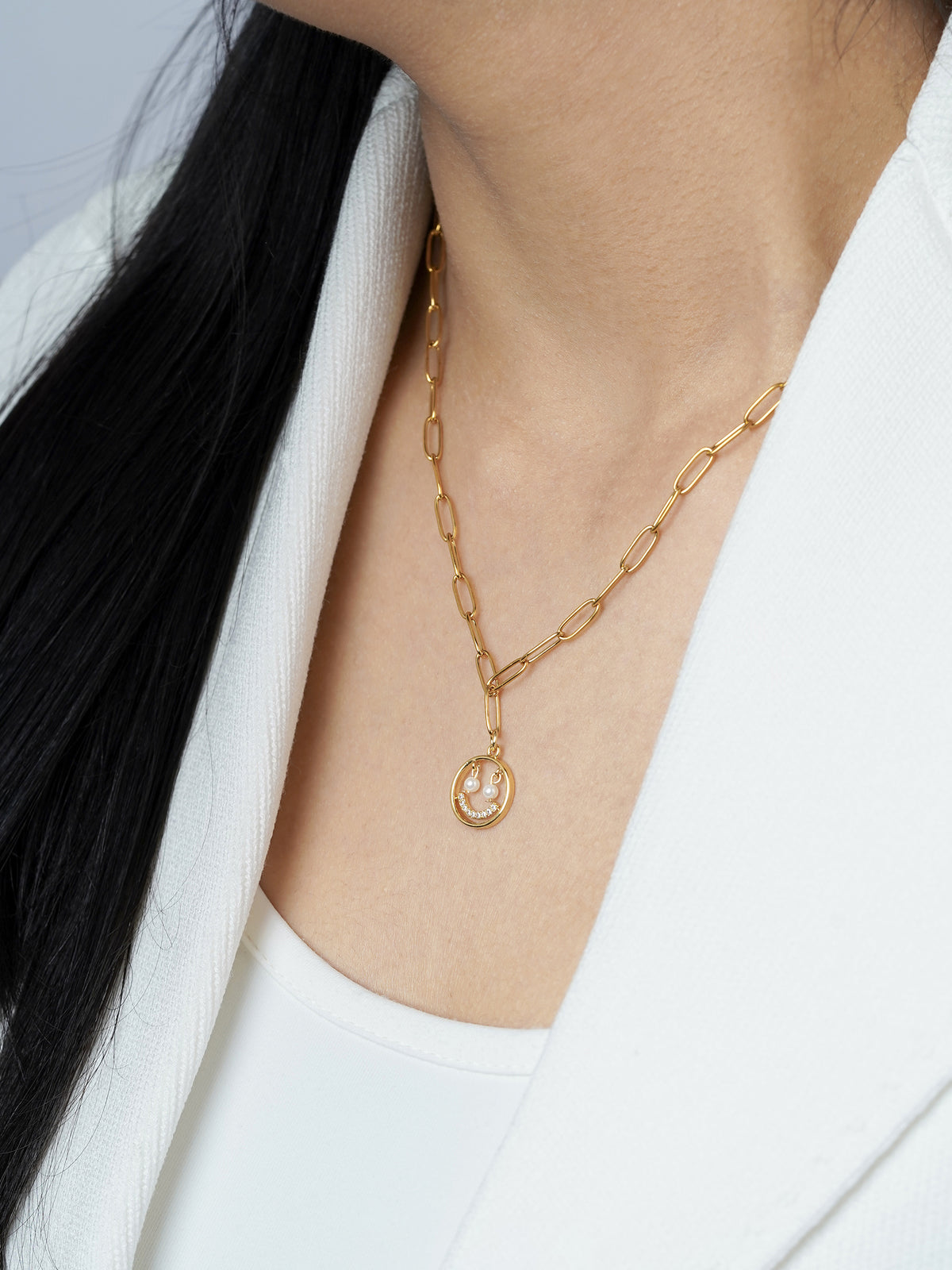 Abra Diamond Smirk Charm Link Chain 18K Gold Plated Chain Pendant Necklace