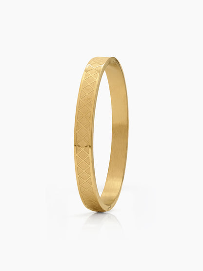Adrin Geometric Triangle Texture 18K Gold Plated Men's Solid Band Bracelet 