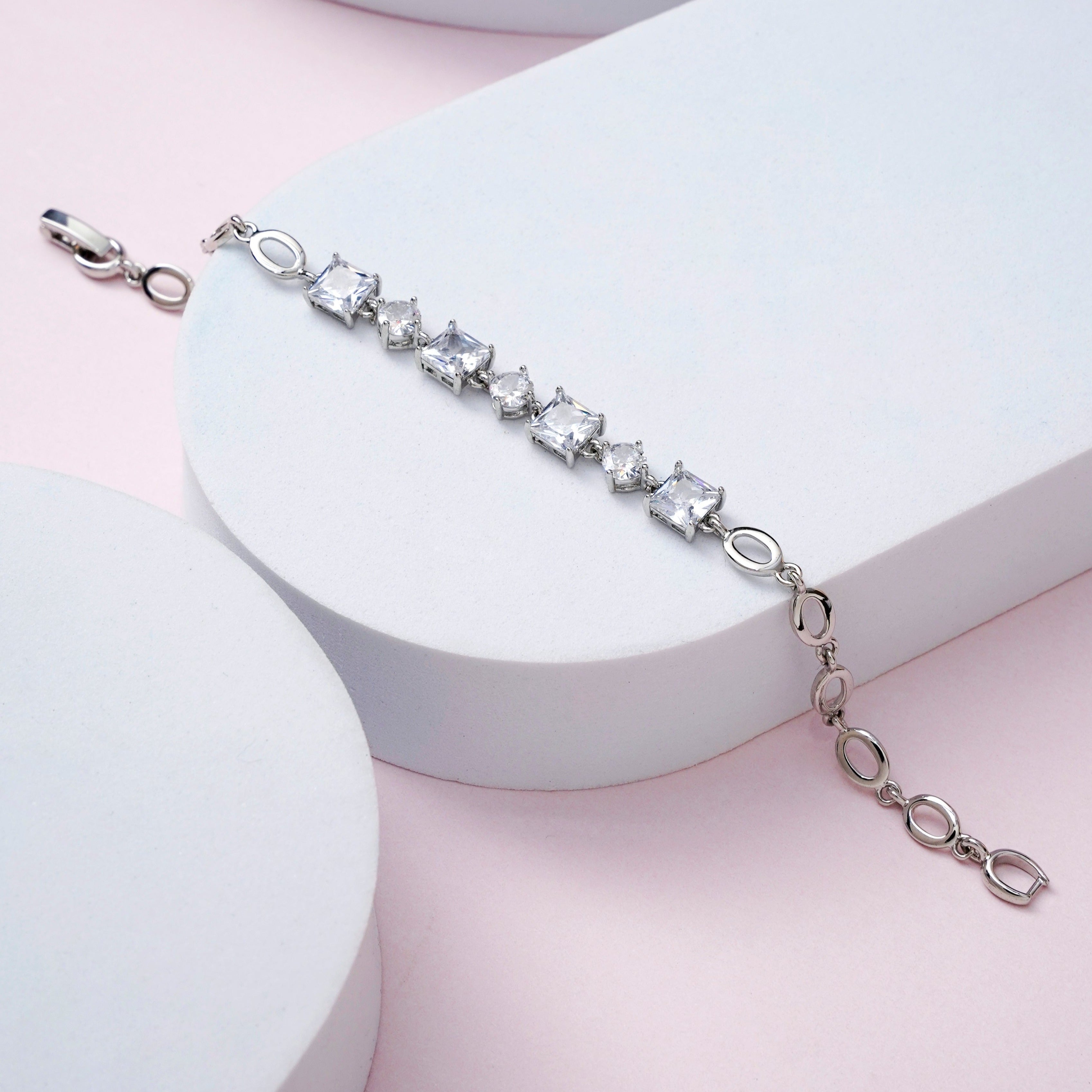 Buy Adjustable Princess Cut Solitaire Alexa Bracelet Online - Twenty One  Jewels. – Twenty One Jewels